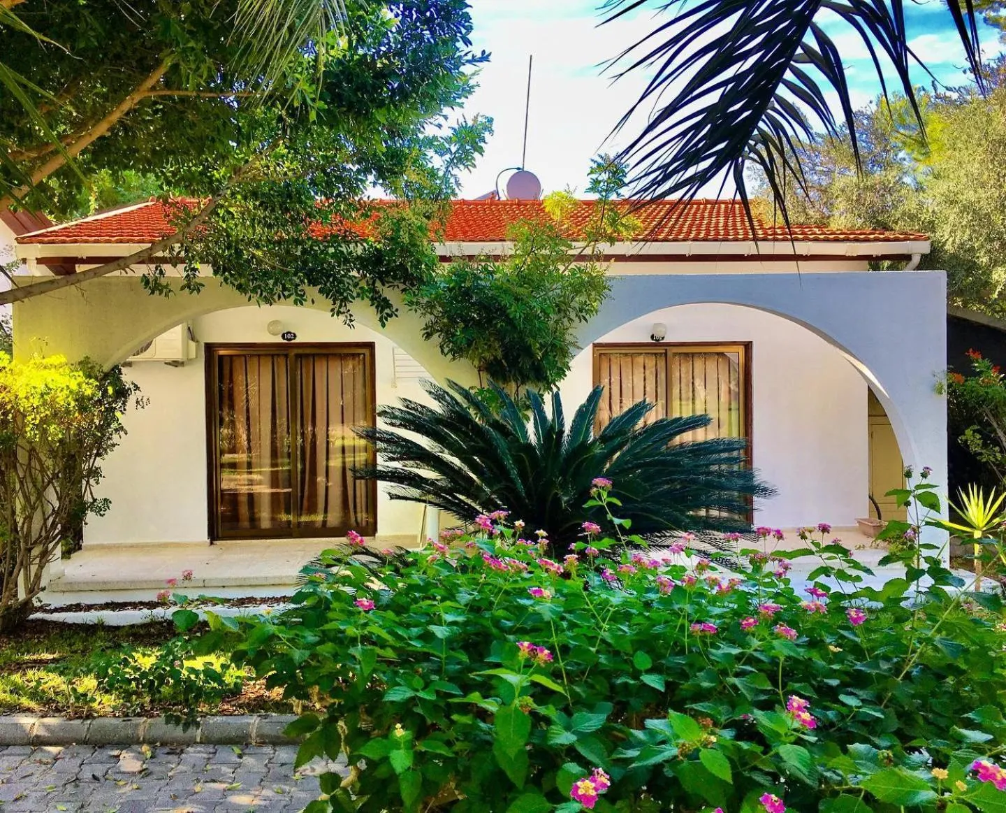 Property building in Bare Hill Holiday Apartments