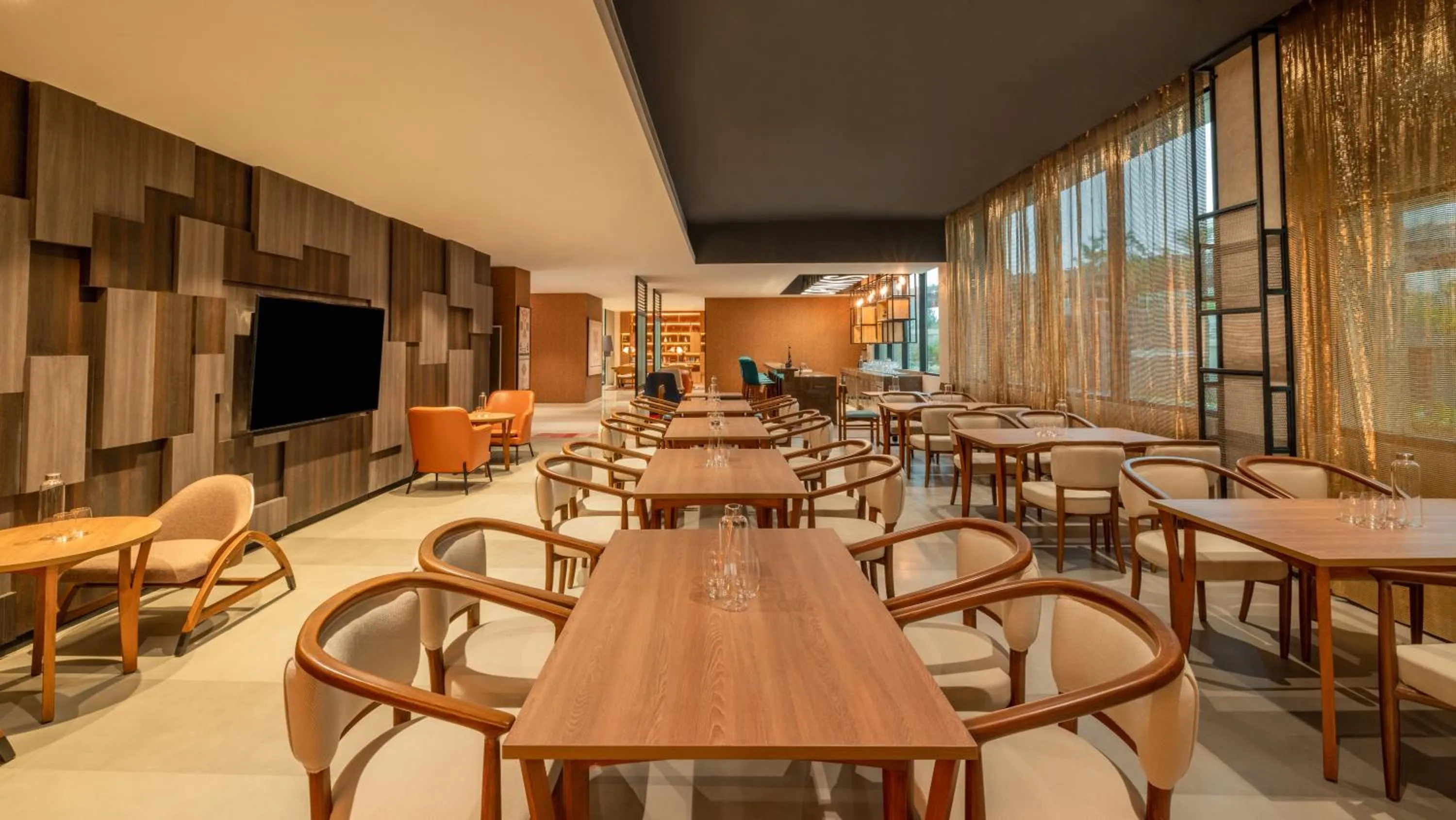 Restaurant/places to eat in ibis Bengaluru Hebbal - An Accor Brand