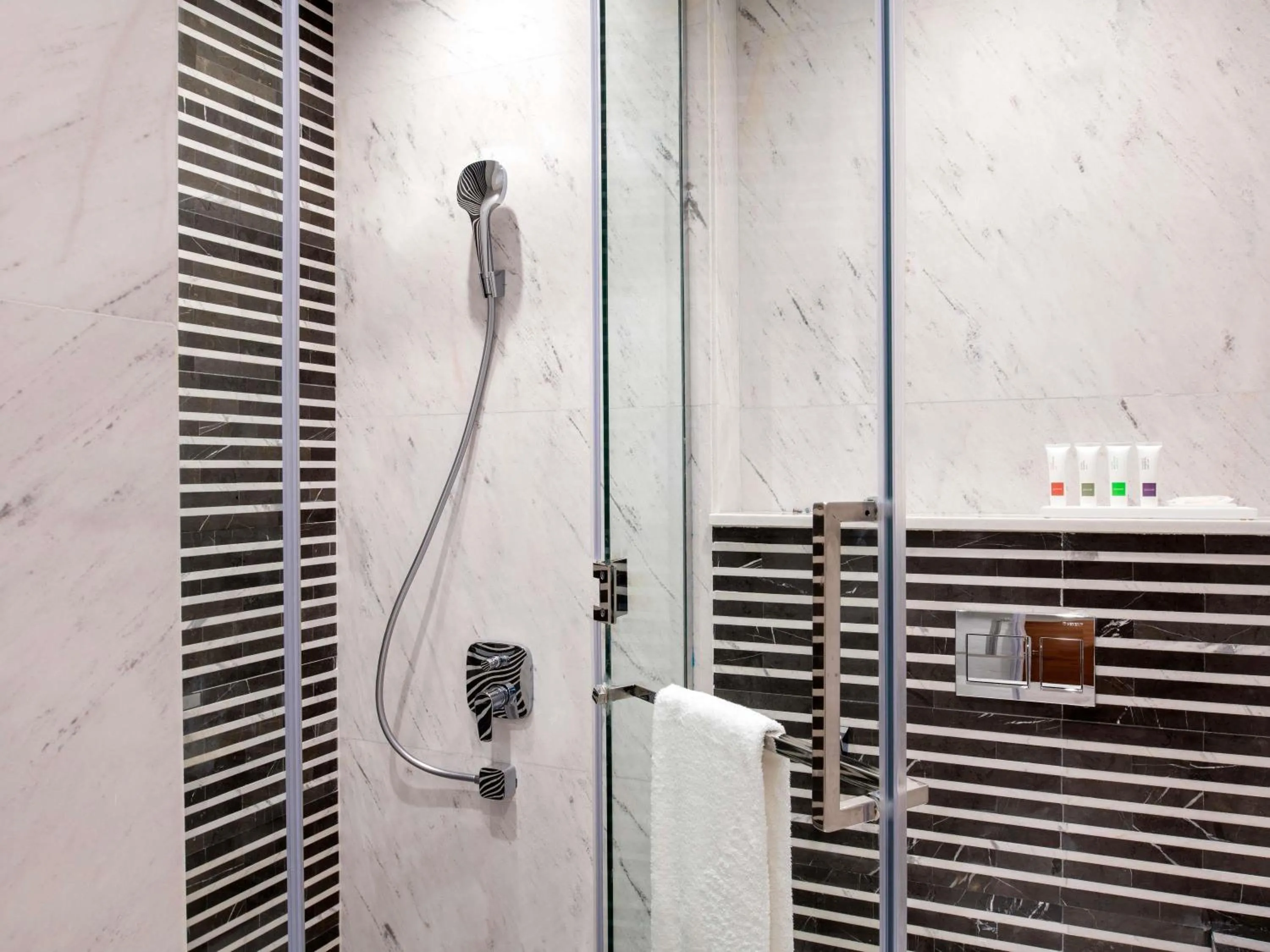 Bedroom in Swissotel Living Jeddah