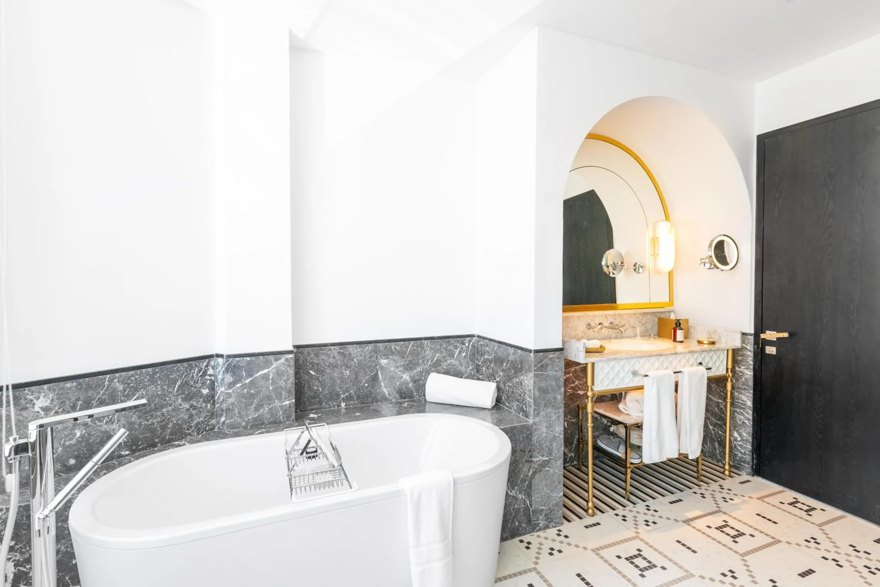 Bathroom in Fairmont La Marina Rabat Sale Hotel