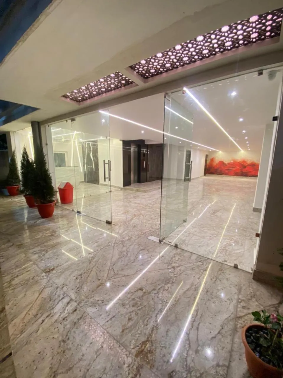 Facade/entrance in Sheldon Inn Kolkata