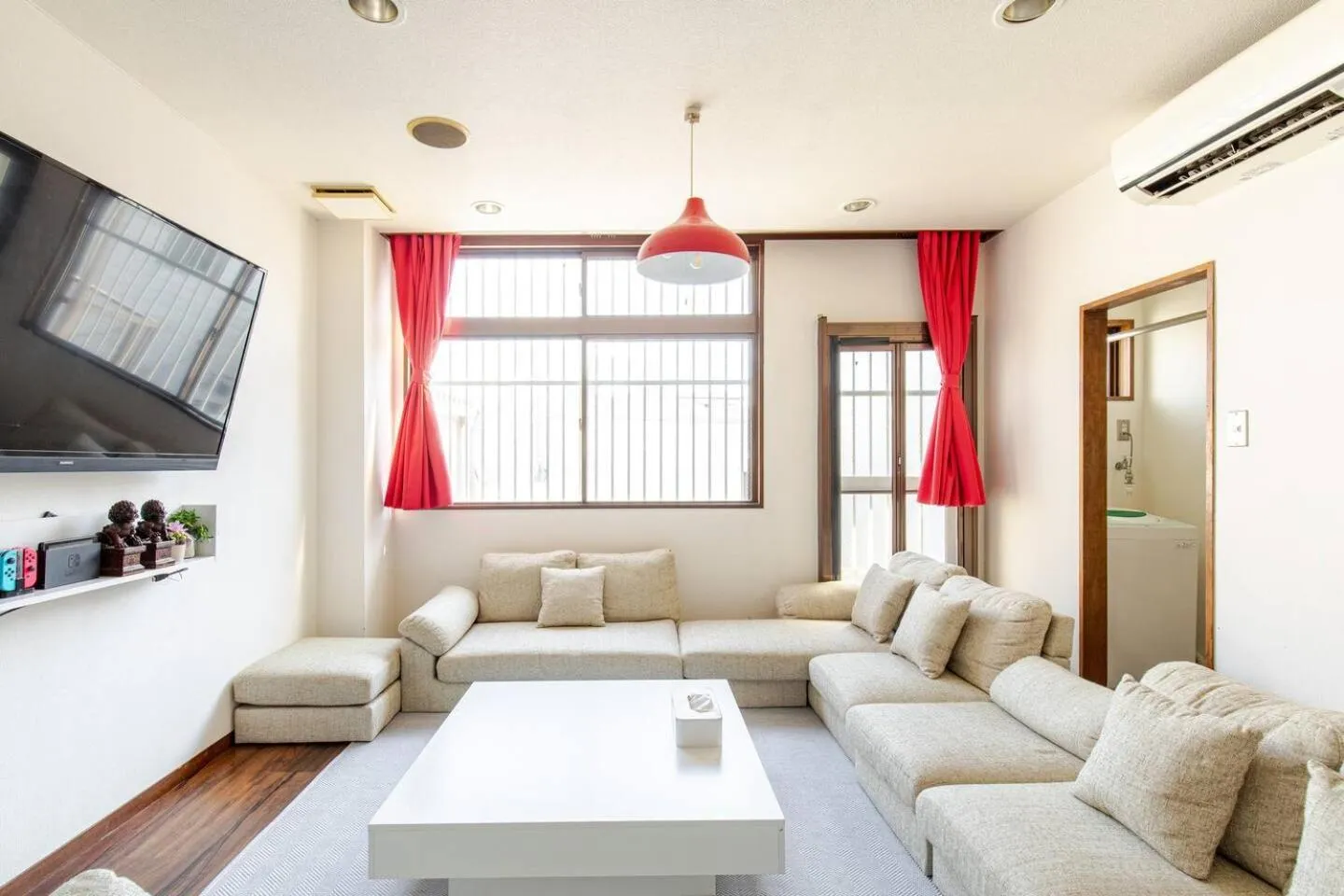 Living room in G'Day Hostel