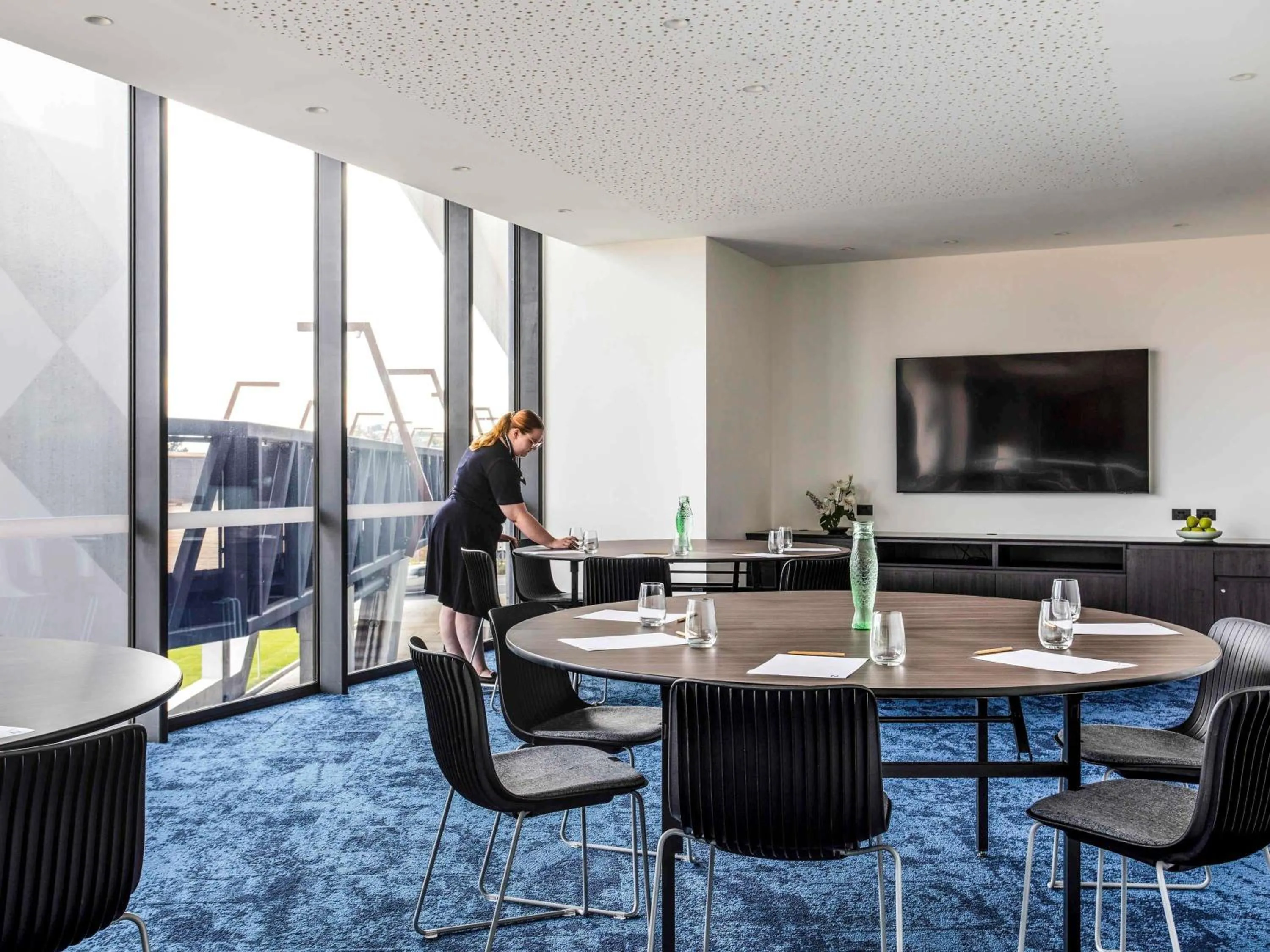 Meeting/conference room in Novotel Devonport