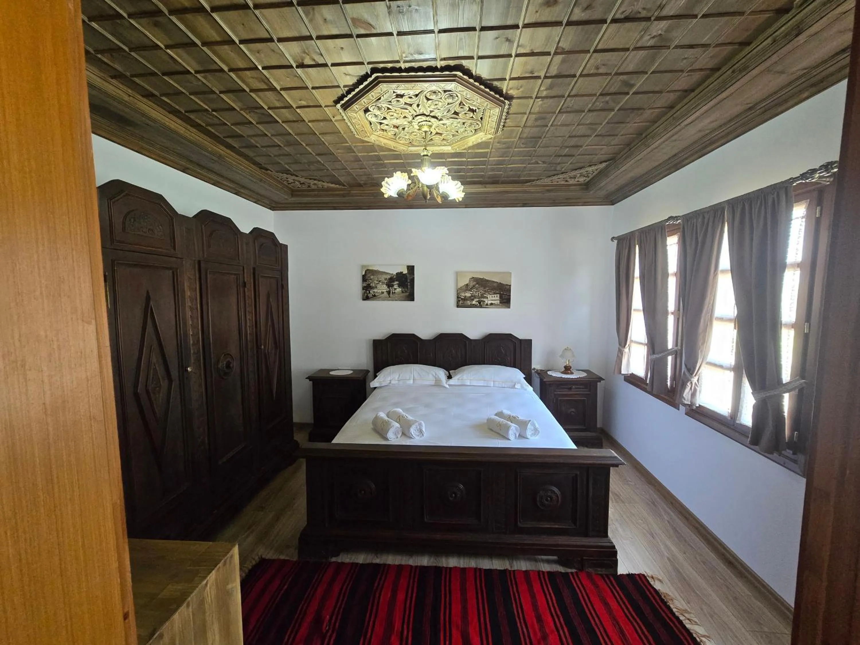 Bed in Guest House J.Prifti