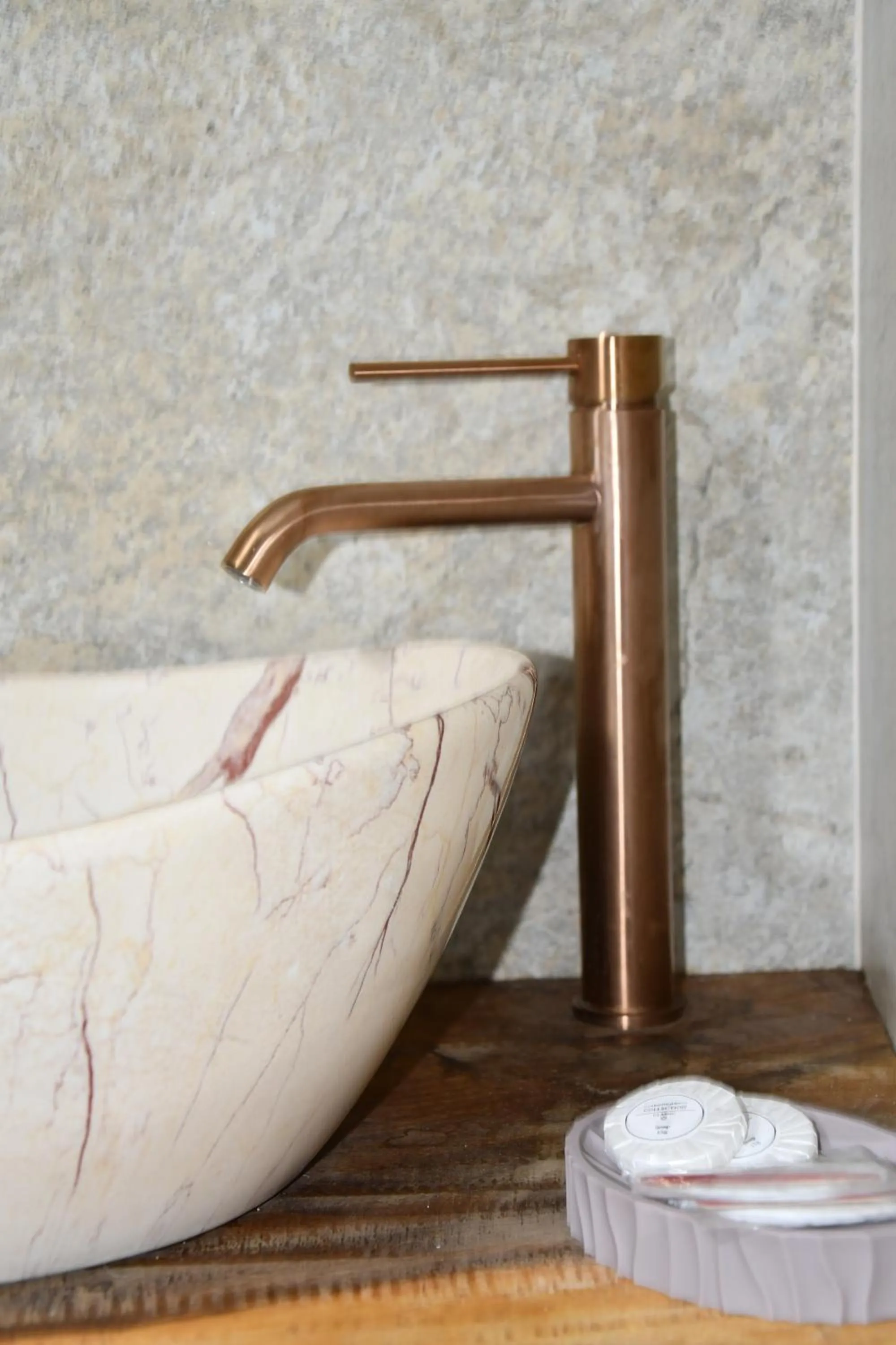 Bed in Guest House J.Prifti