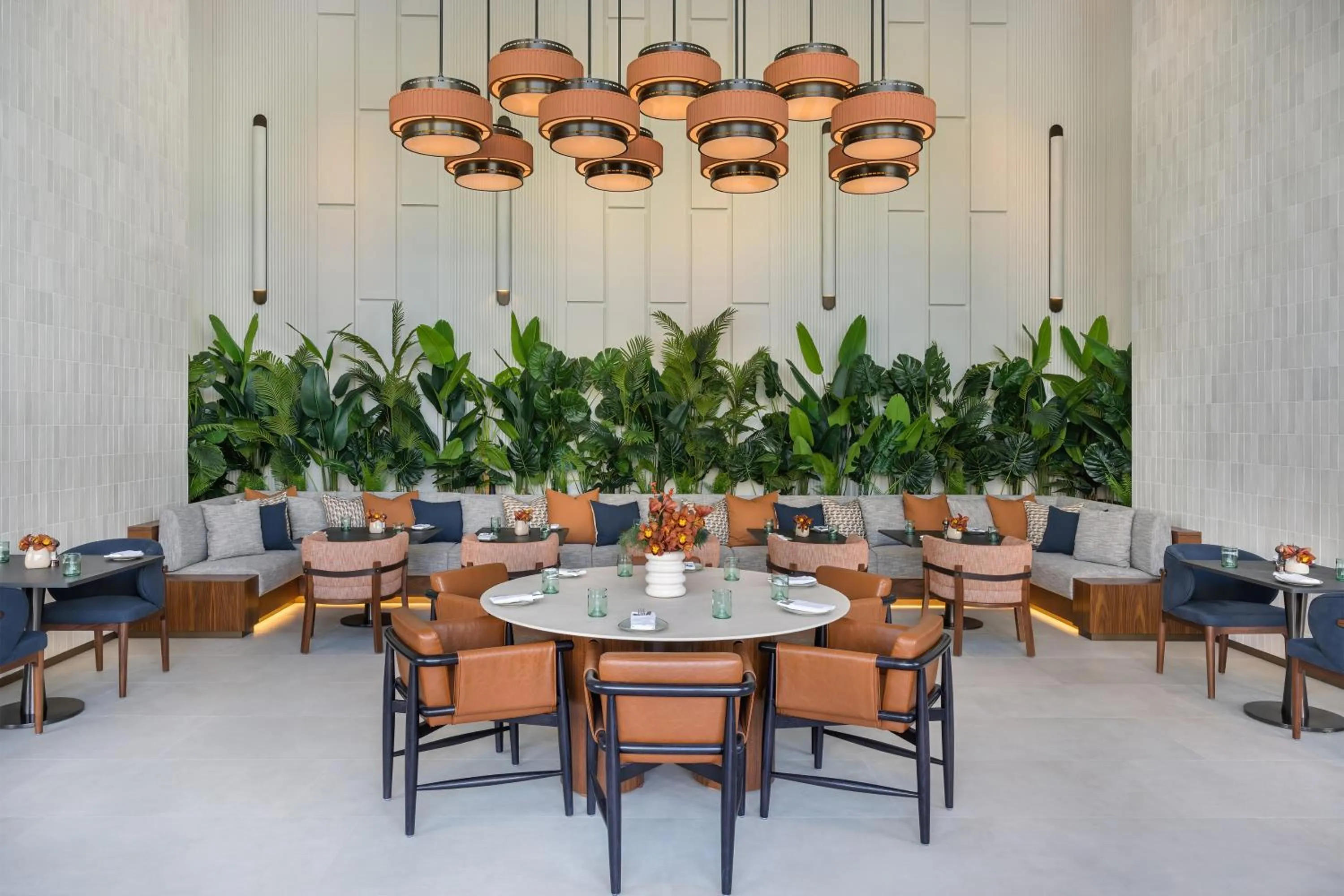 Restaurant/places to eat in Vida Dubai Marina & Yacht Club