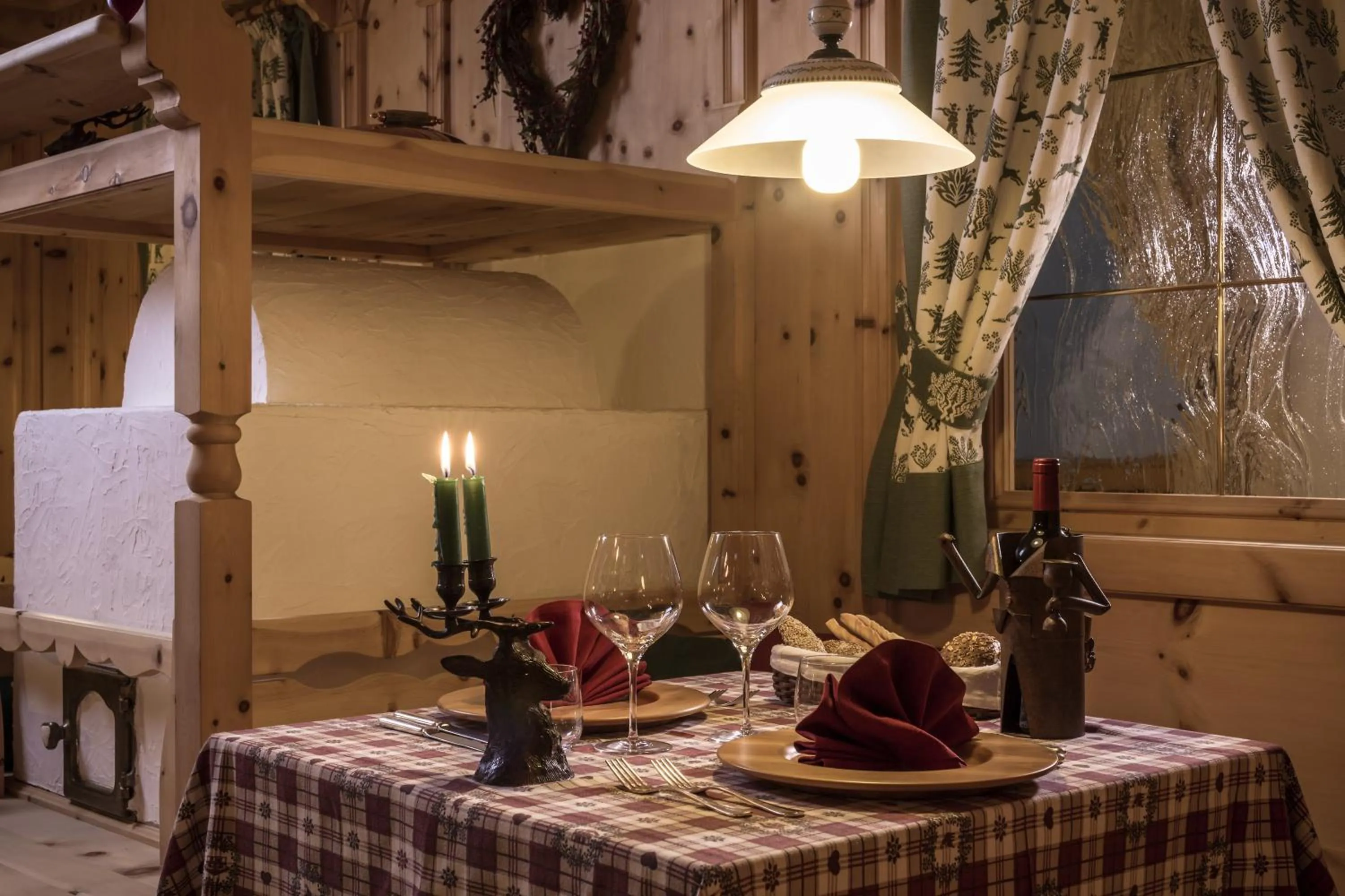 Dining area in Hotel Chalet Del Sogno
