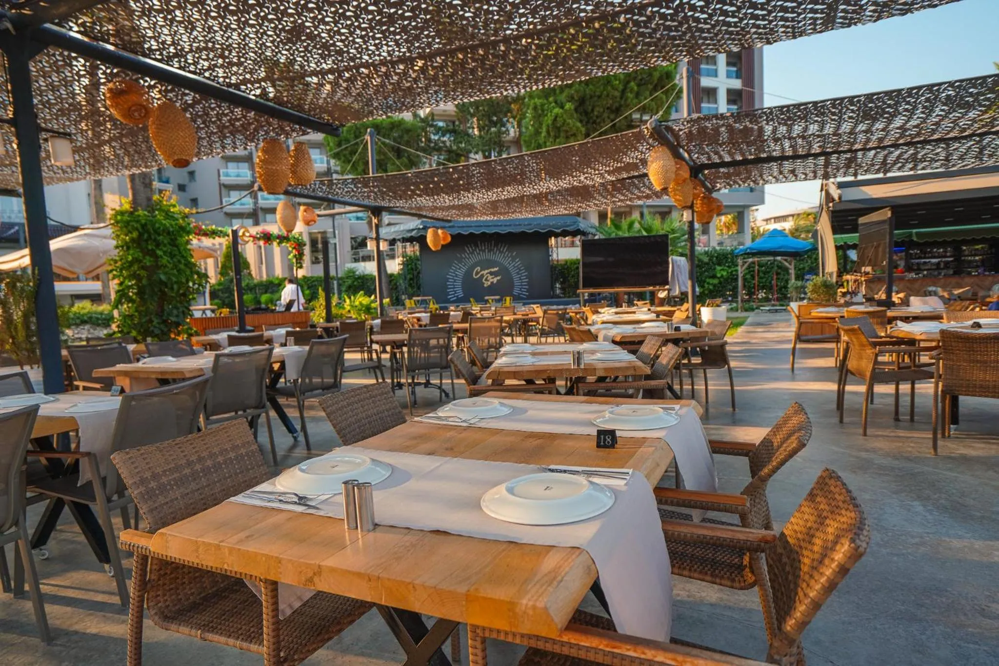 Restaurant/places to eat in Hotel Caprea