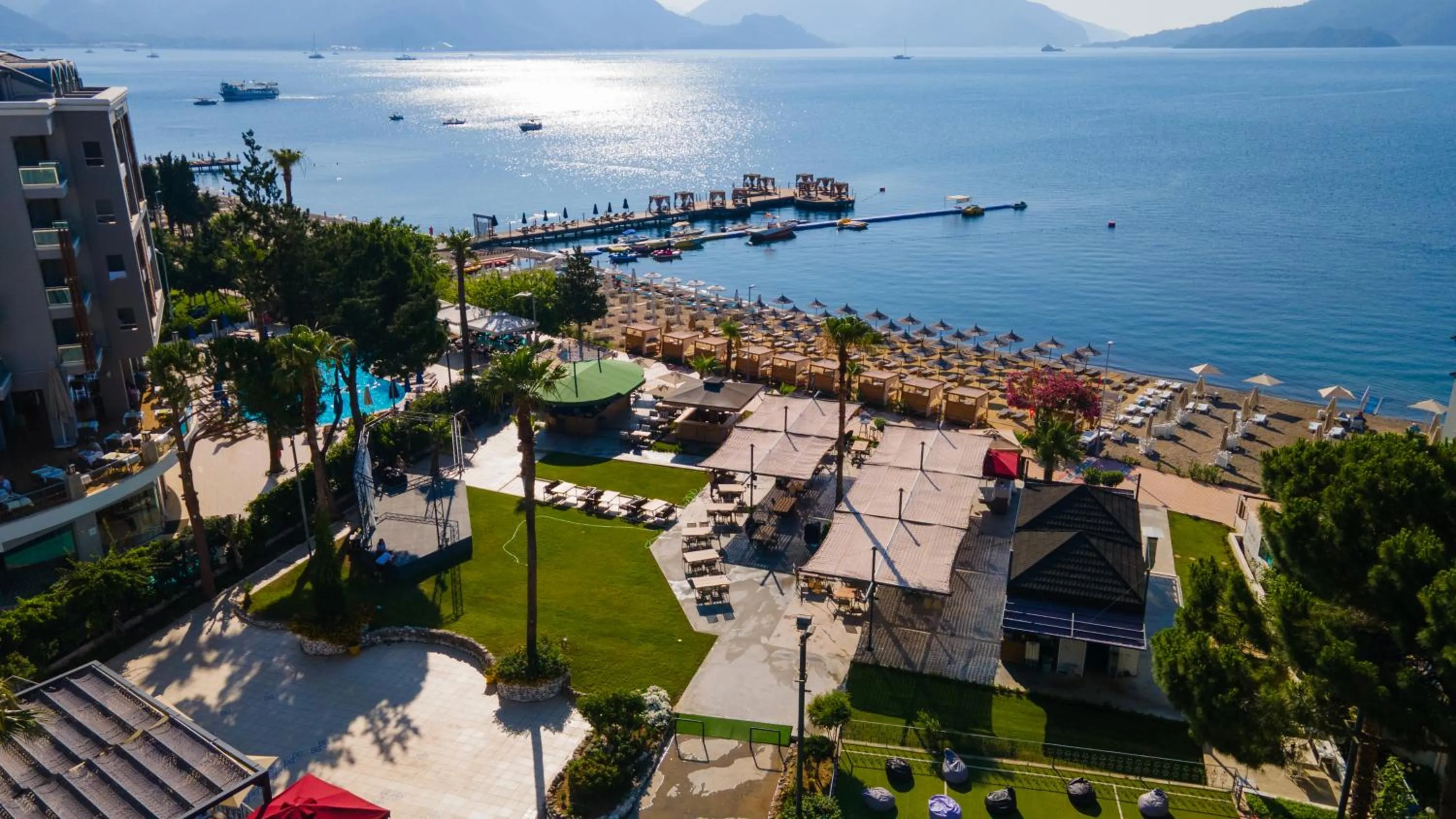 Restaurant/places to eat in Hotel Caprea