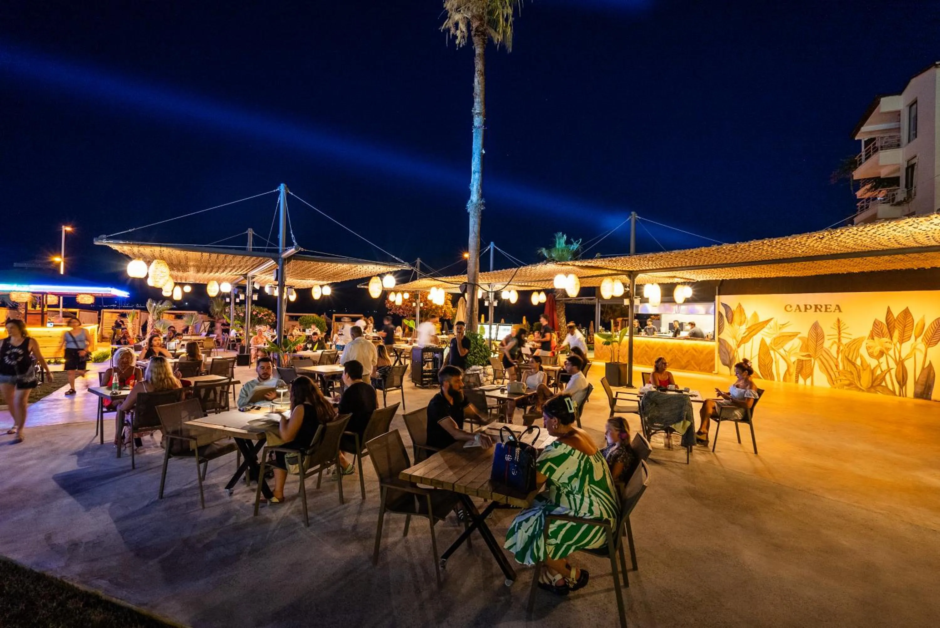 Restaurant/places to eat in Hotel Caprea