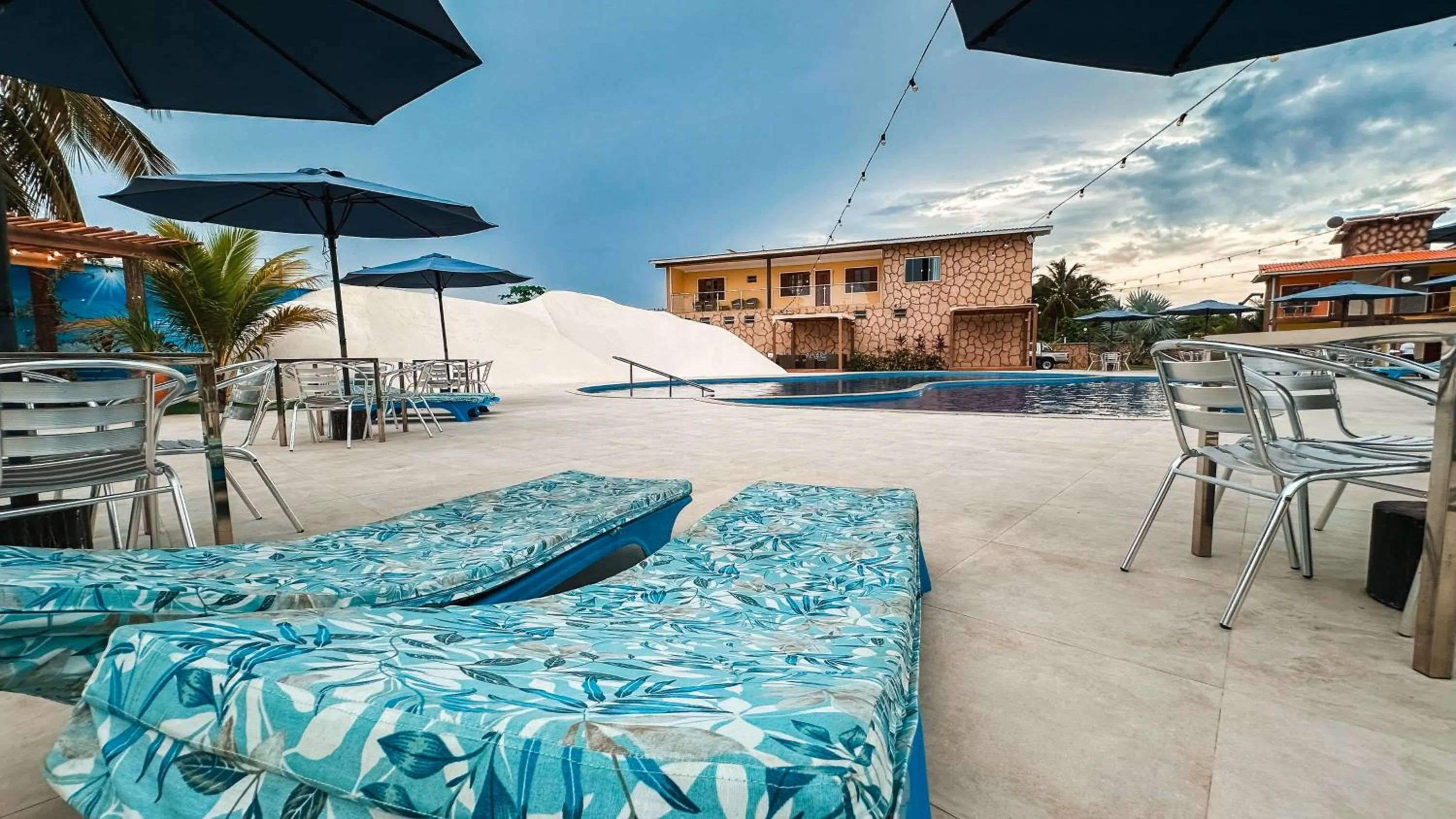 Swimming pool in Pousada Lençóis Maranhenses