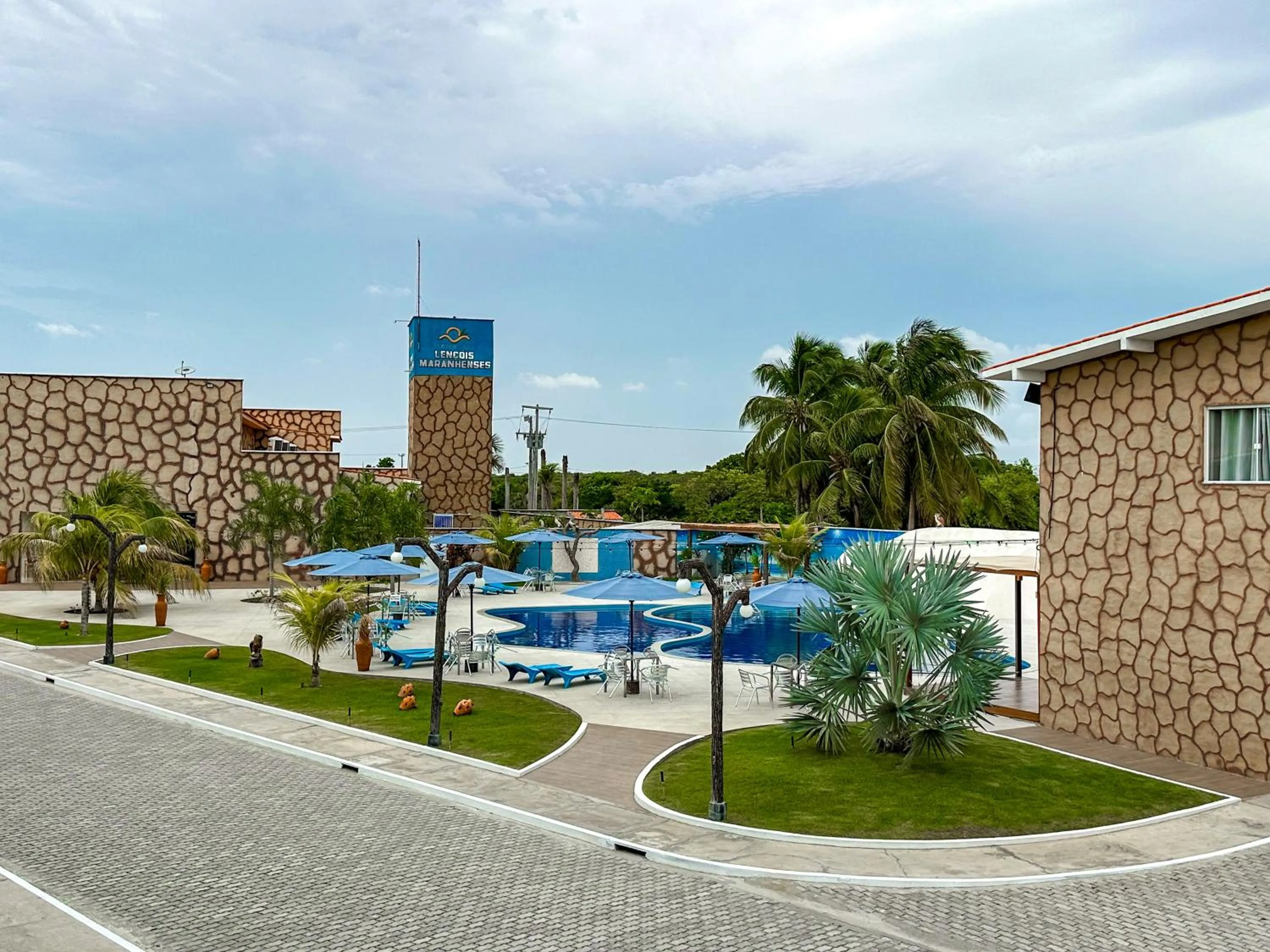 Pool view in Pousada Lençóis Maranhenses
