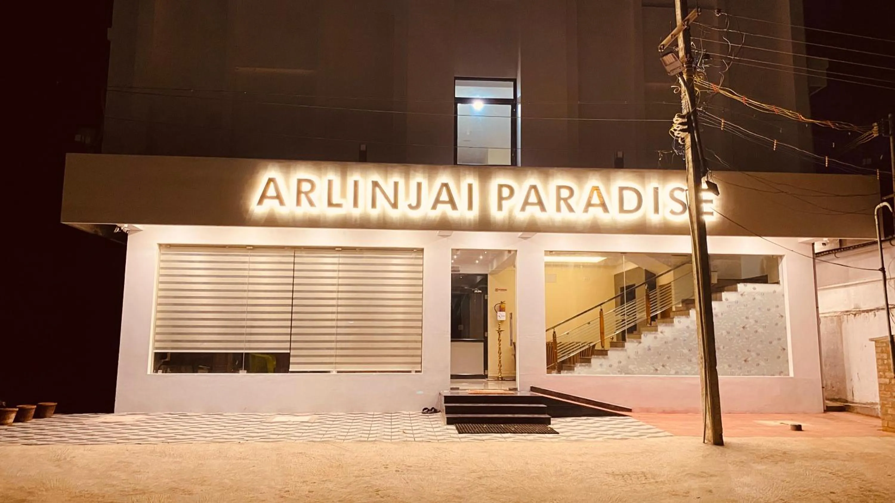 Facade/entrance in Arlinjai Paradise