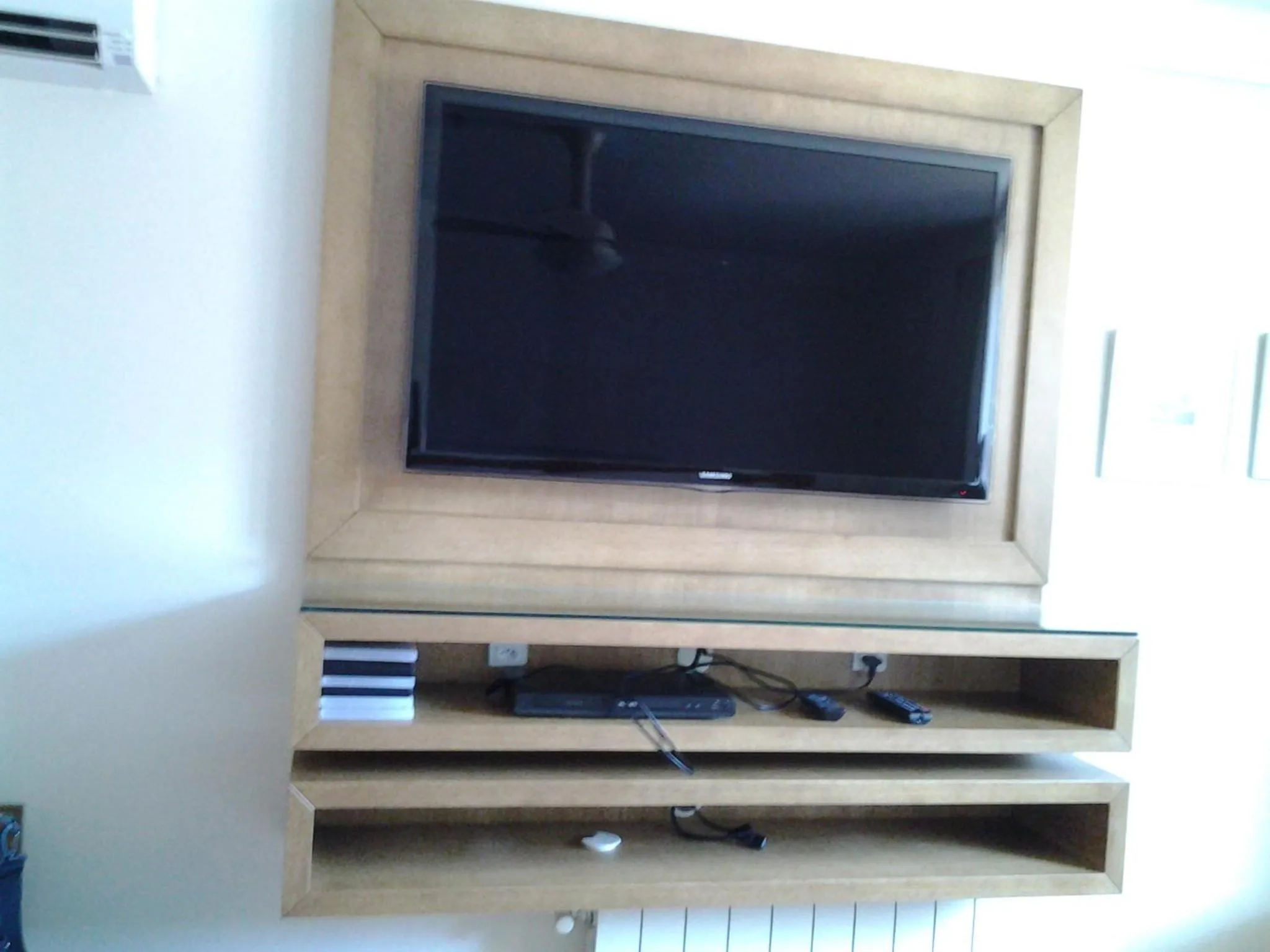 TV and multimedia in Flat em Gramado