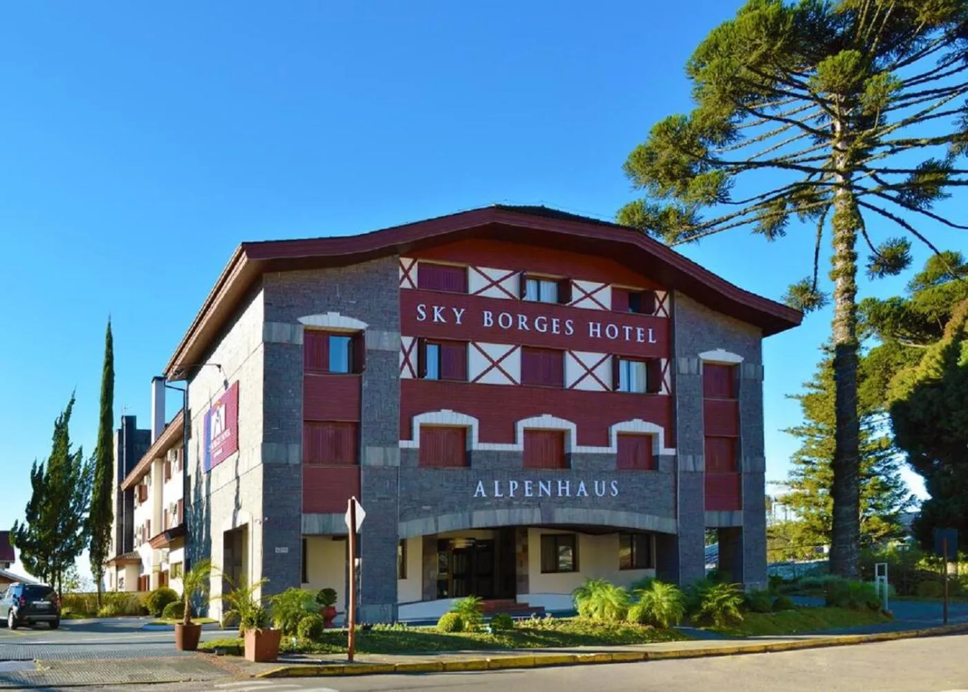 Property building in Flat em Gramado