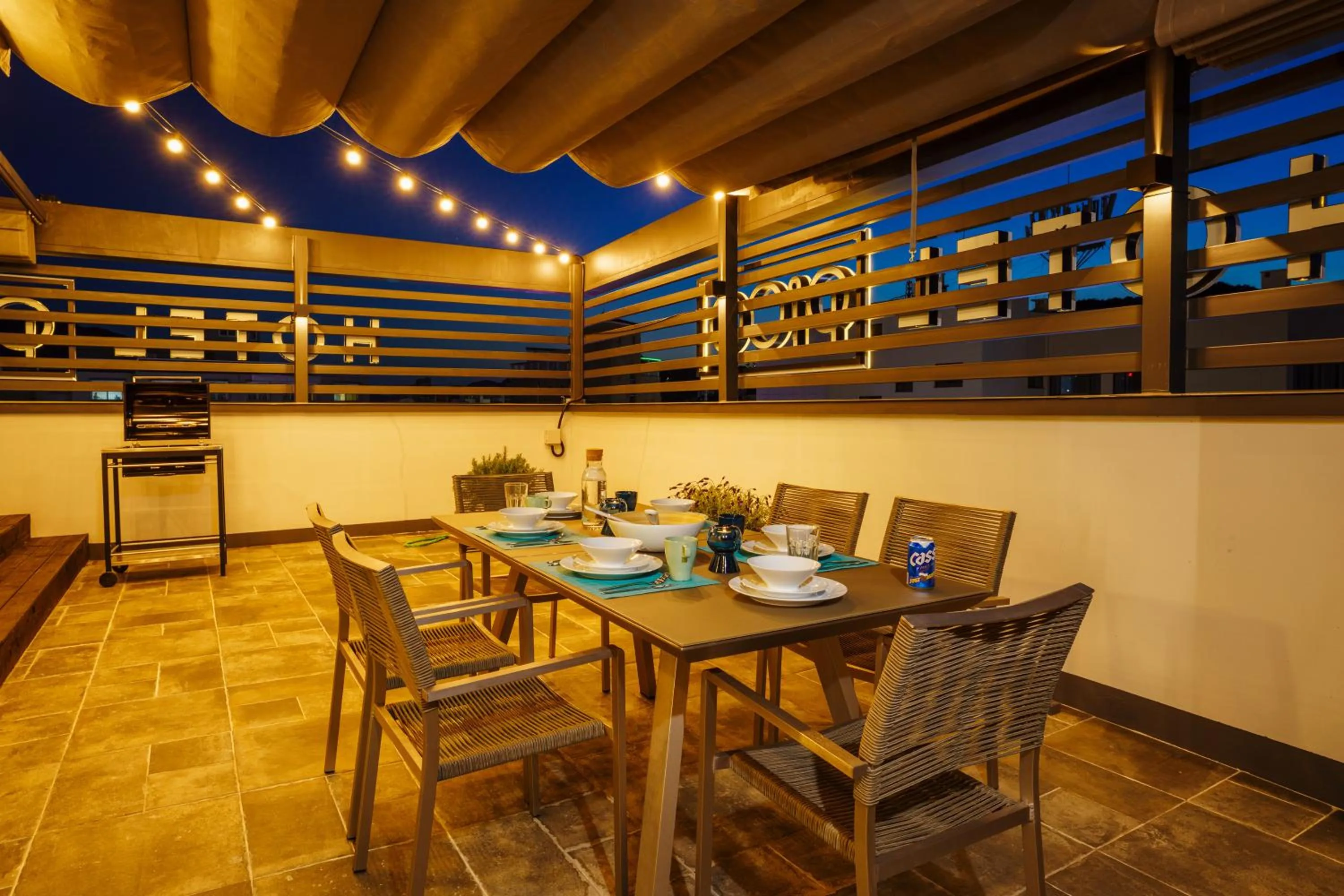 Dining area in Hotel Pico