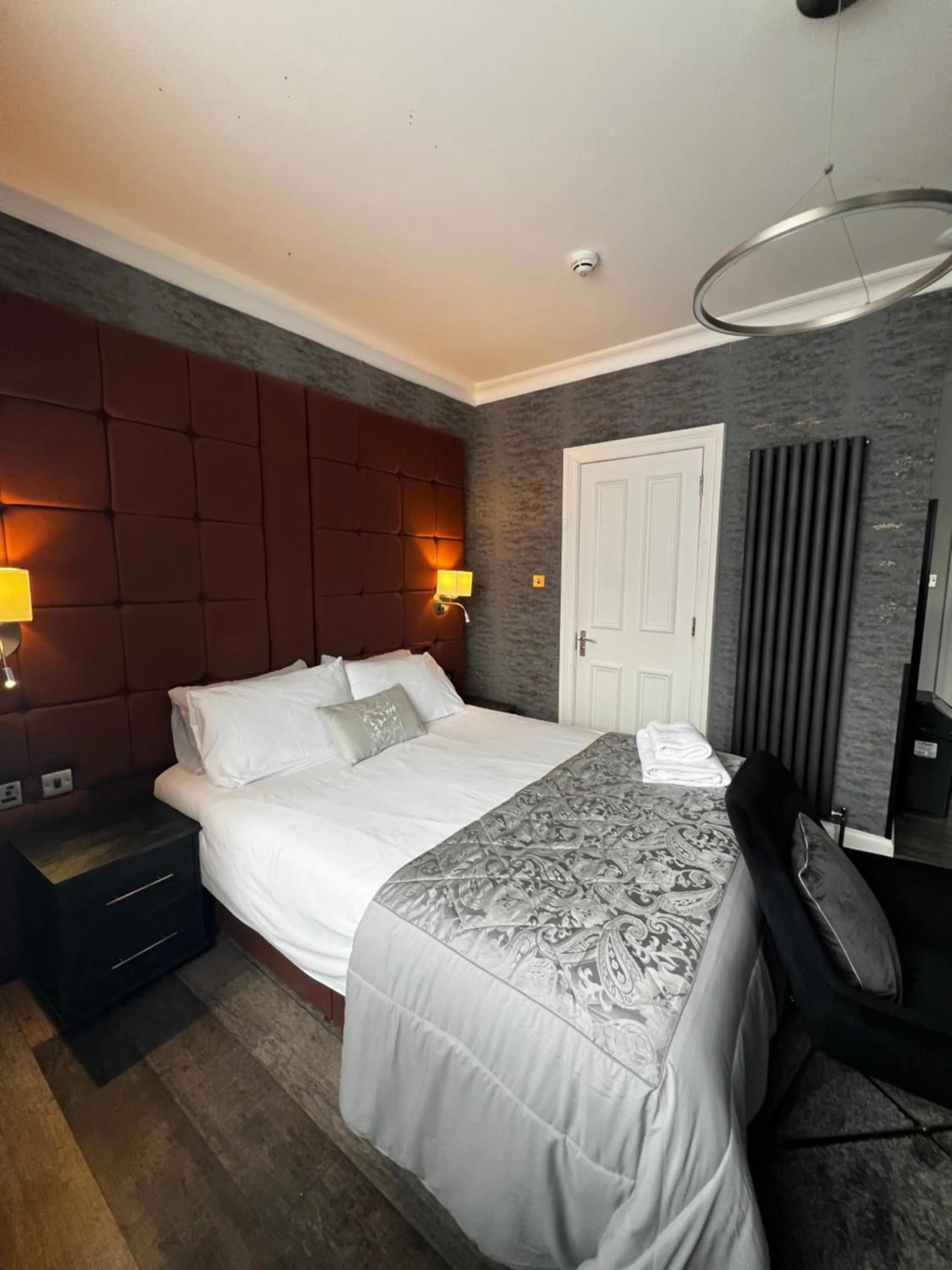 Bed in Amani Apartments - Glasgow City Centre