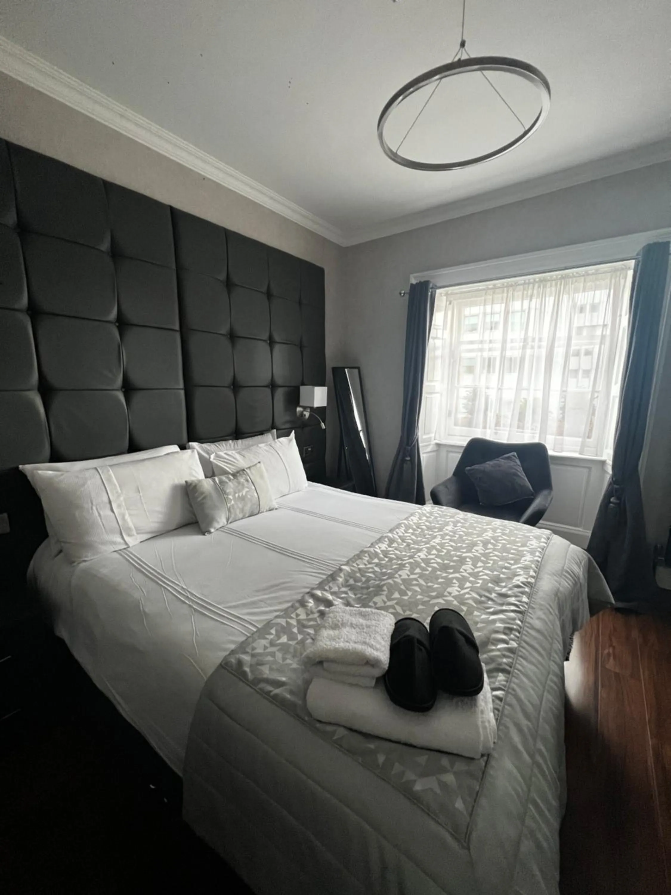 Bed in Amani Apartments - Glasgow City Centre