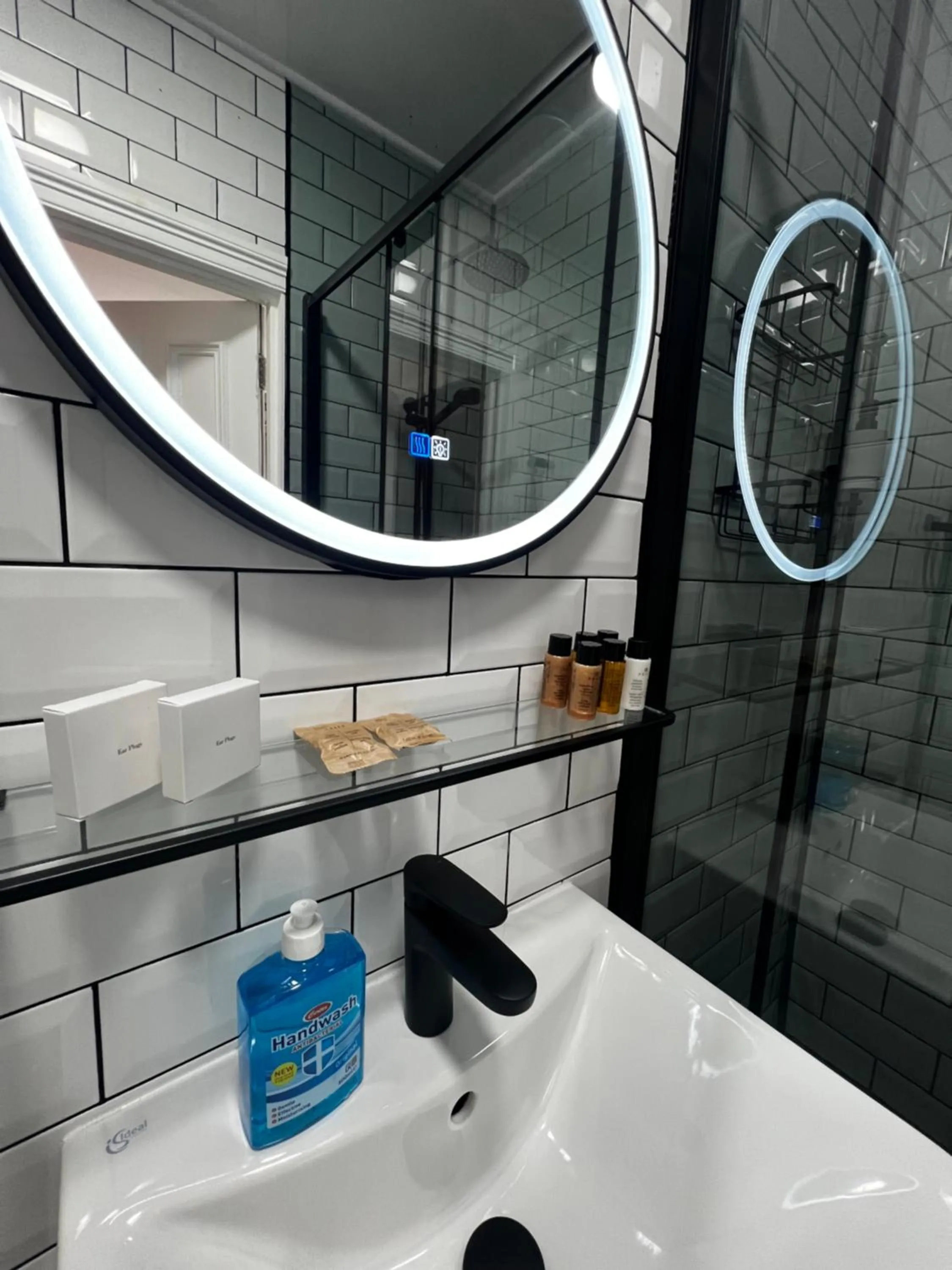 Amani Apartments - Glasgow City Centre