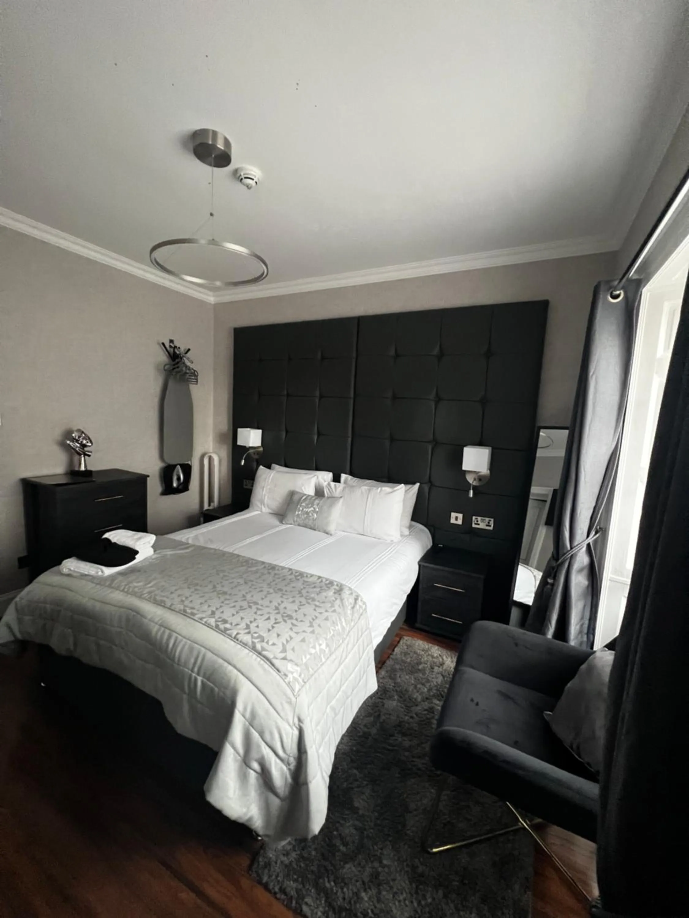 Bed in Amani Apartments - Glasgow City Centre