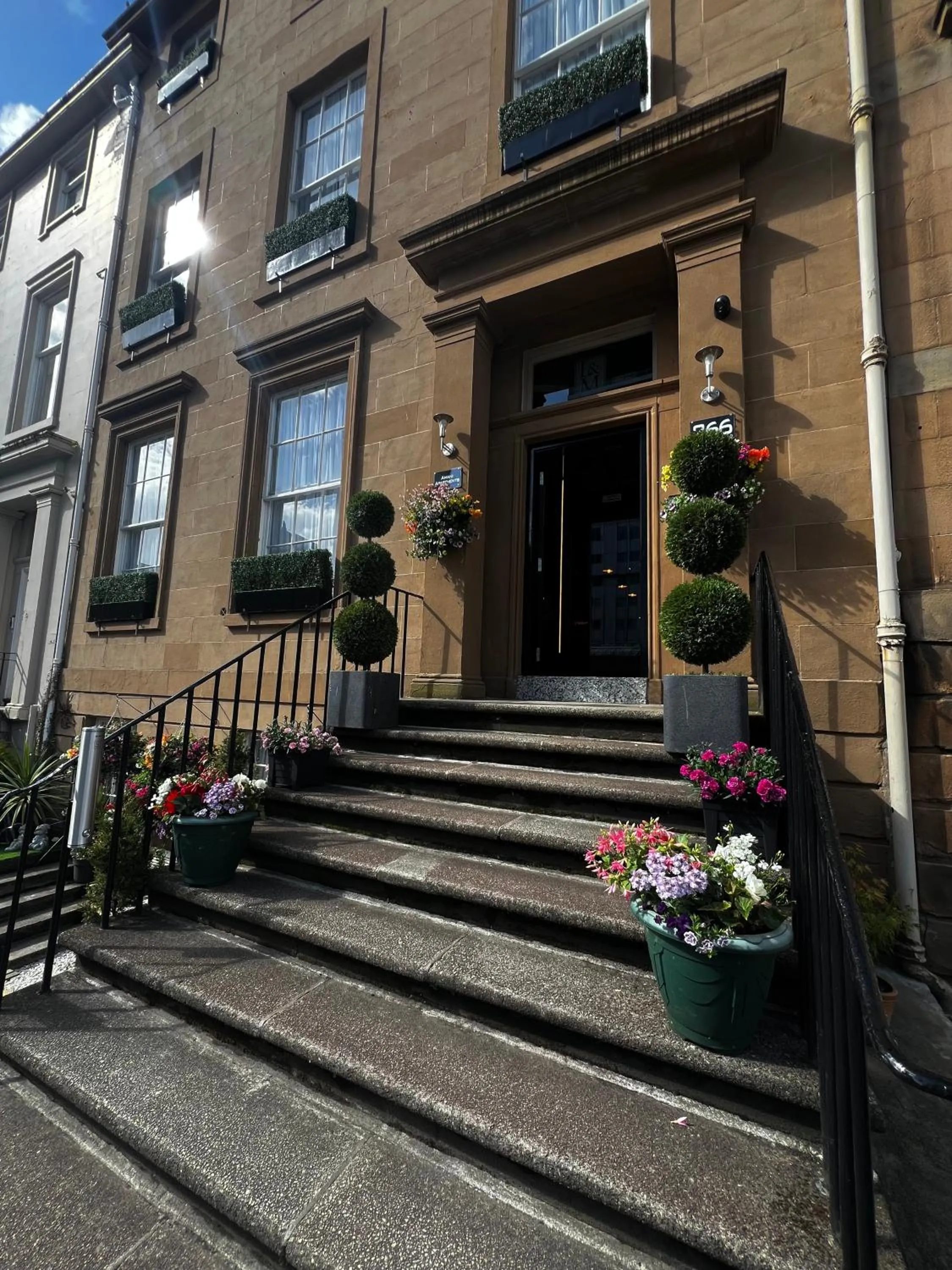 Amani Apartments - Glasgow City Centre