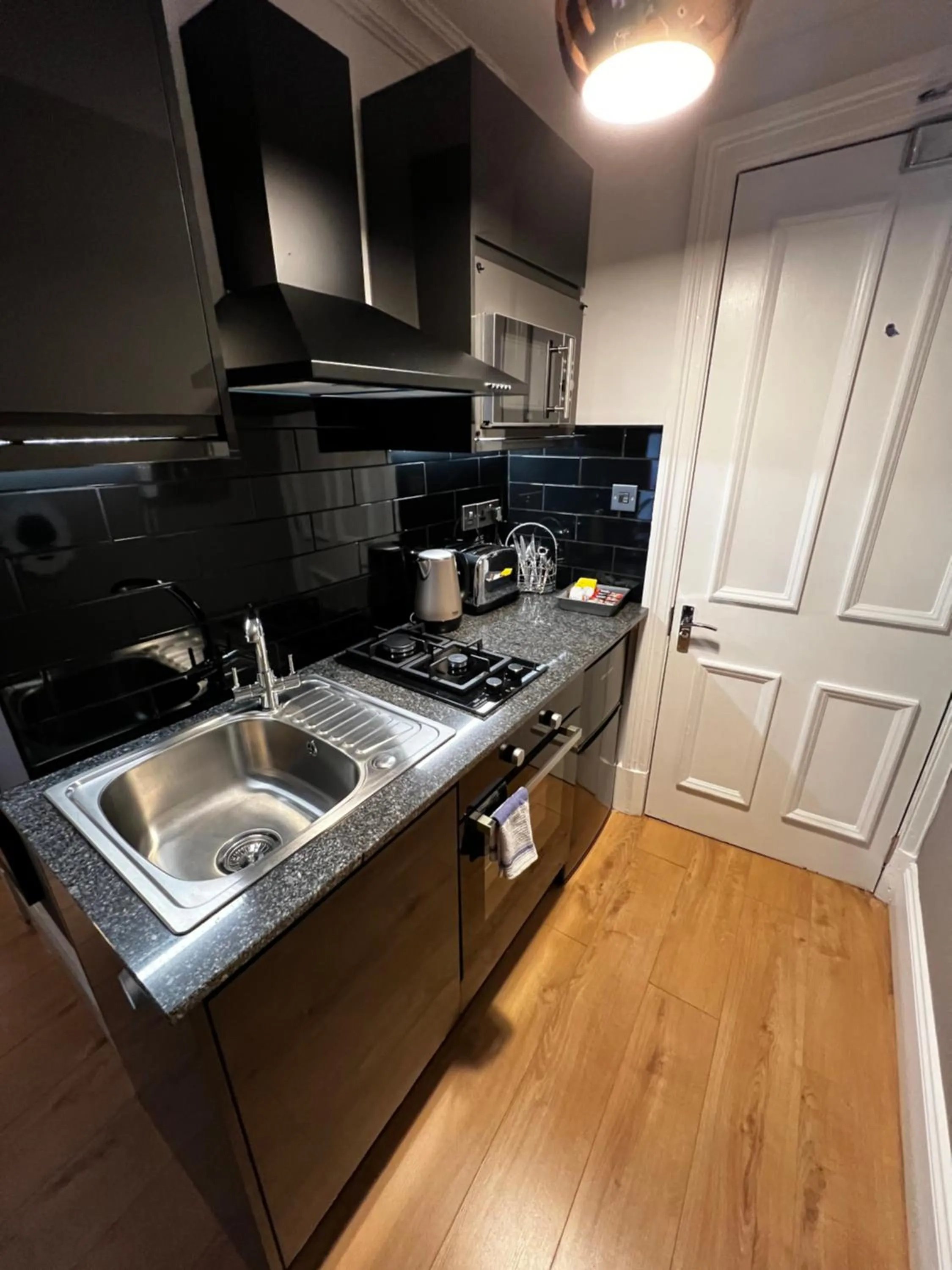 Amani Apartments - Glasgow City Centre