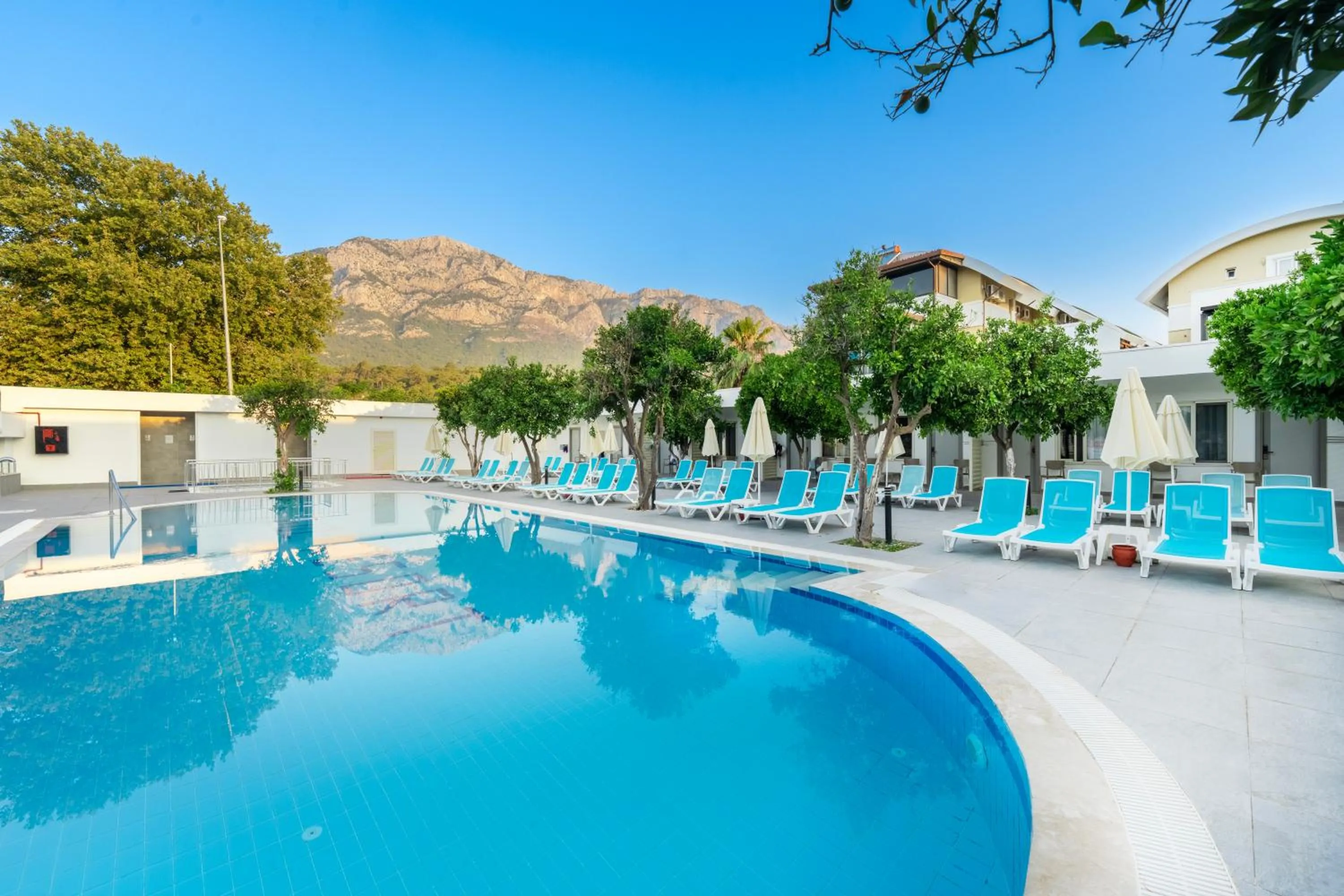 Pool view in Armas Gul Beach