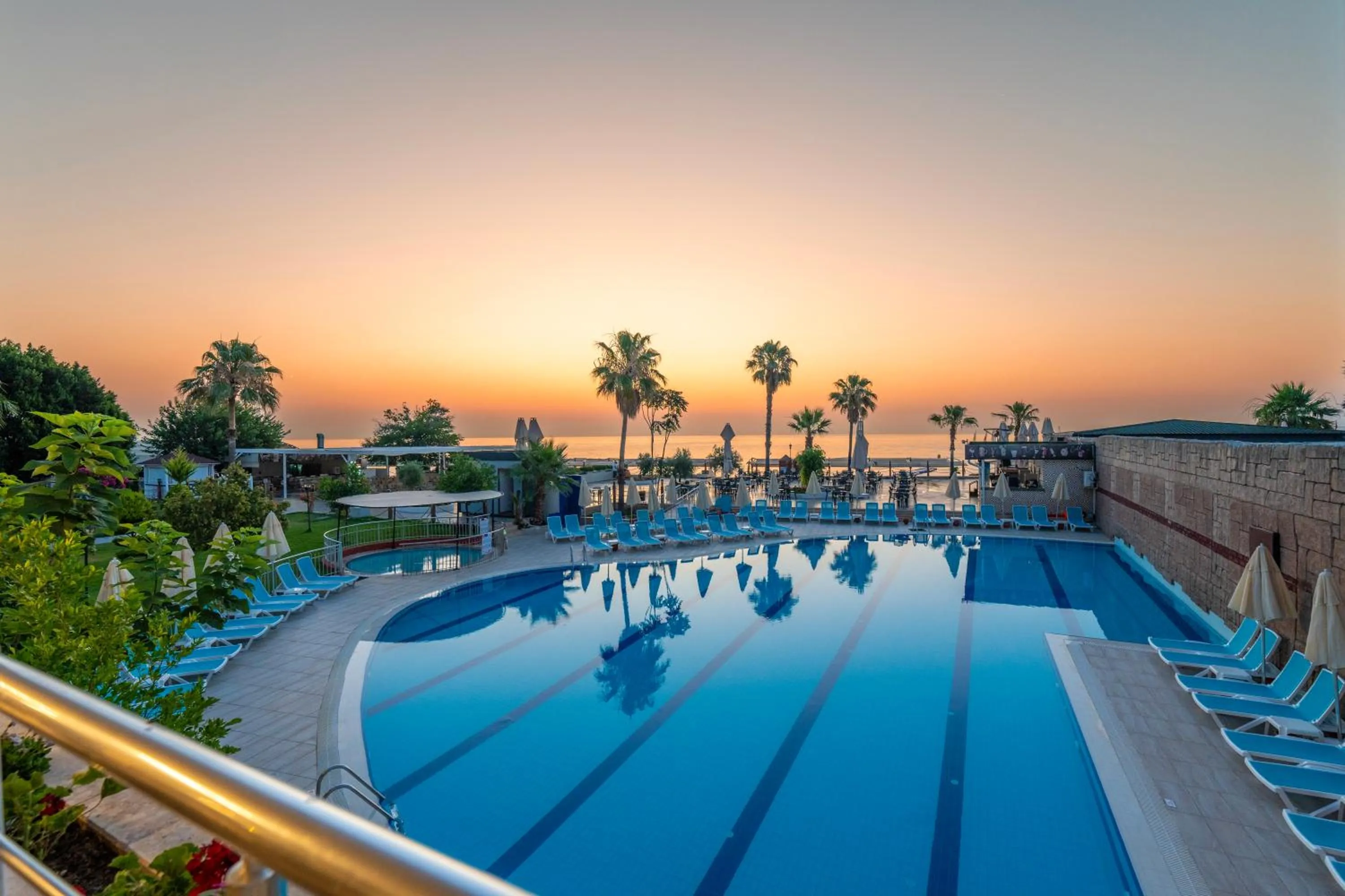 Pool view in Armas Gul Beach
