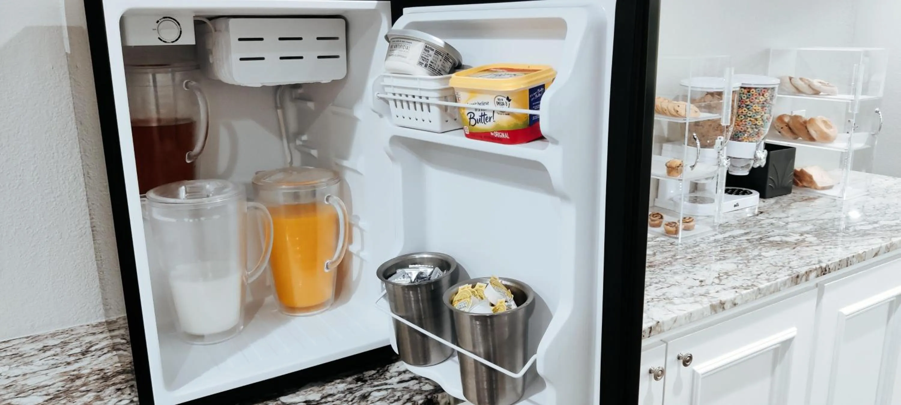 Breakfast in Crystal Inn