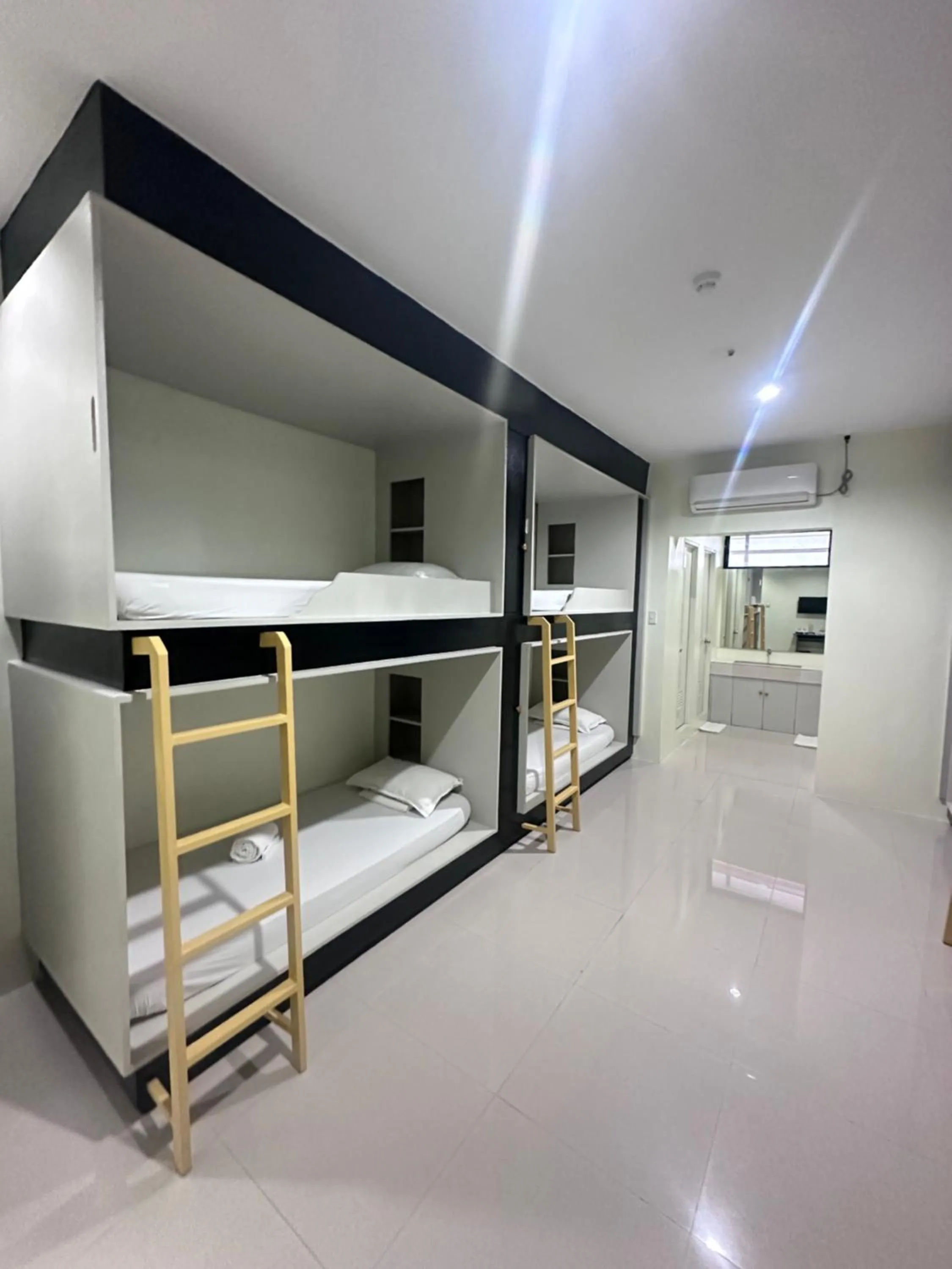 Bedroom in Travelbee Airport Inn