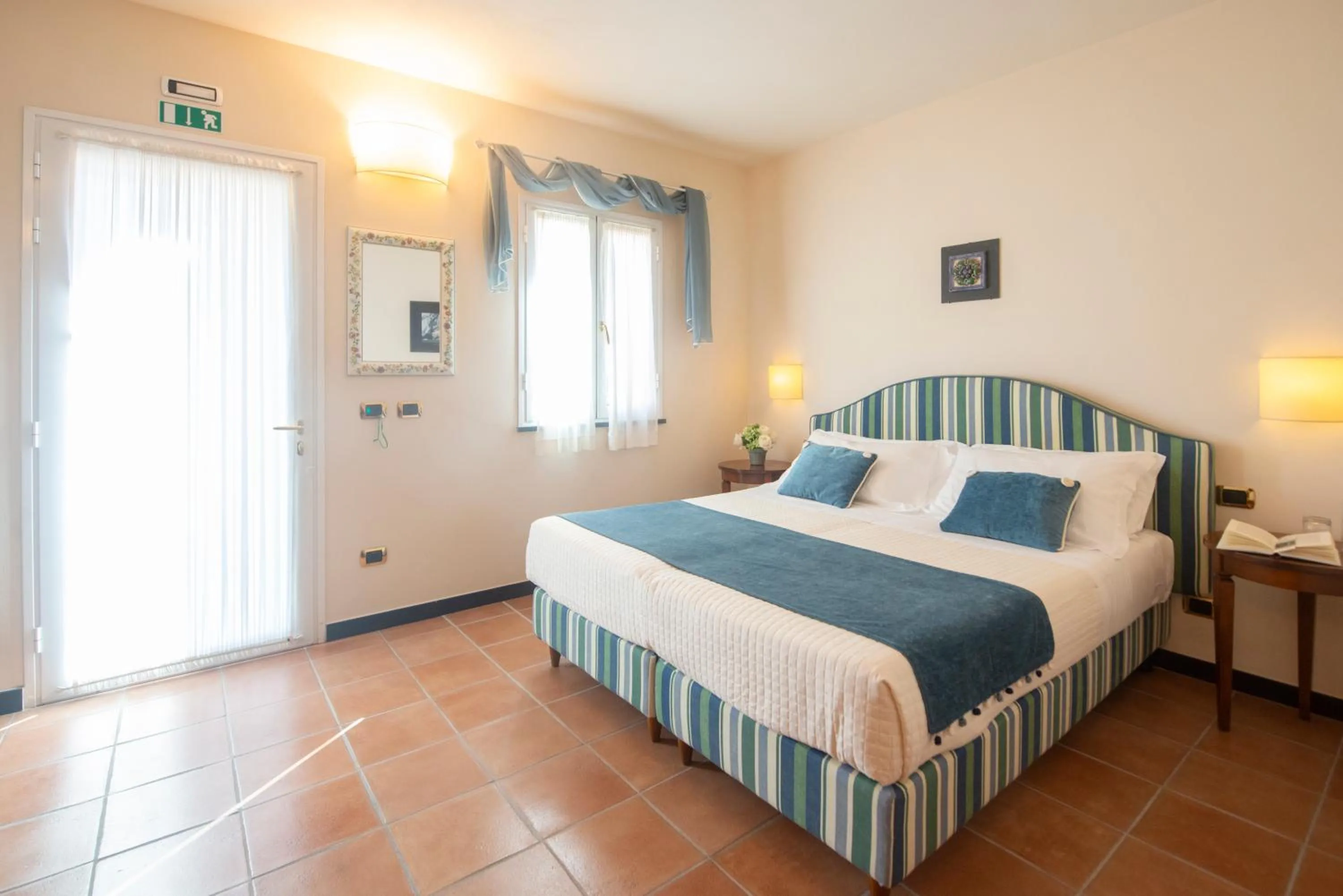 Bed in Hotel Al Terra Di Mare