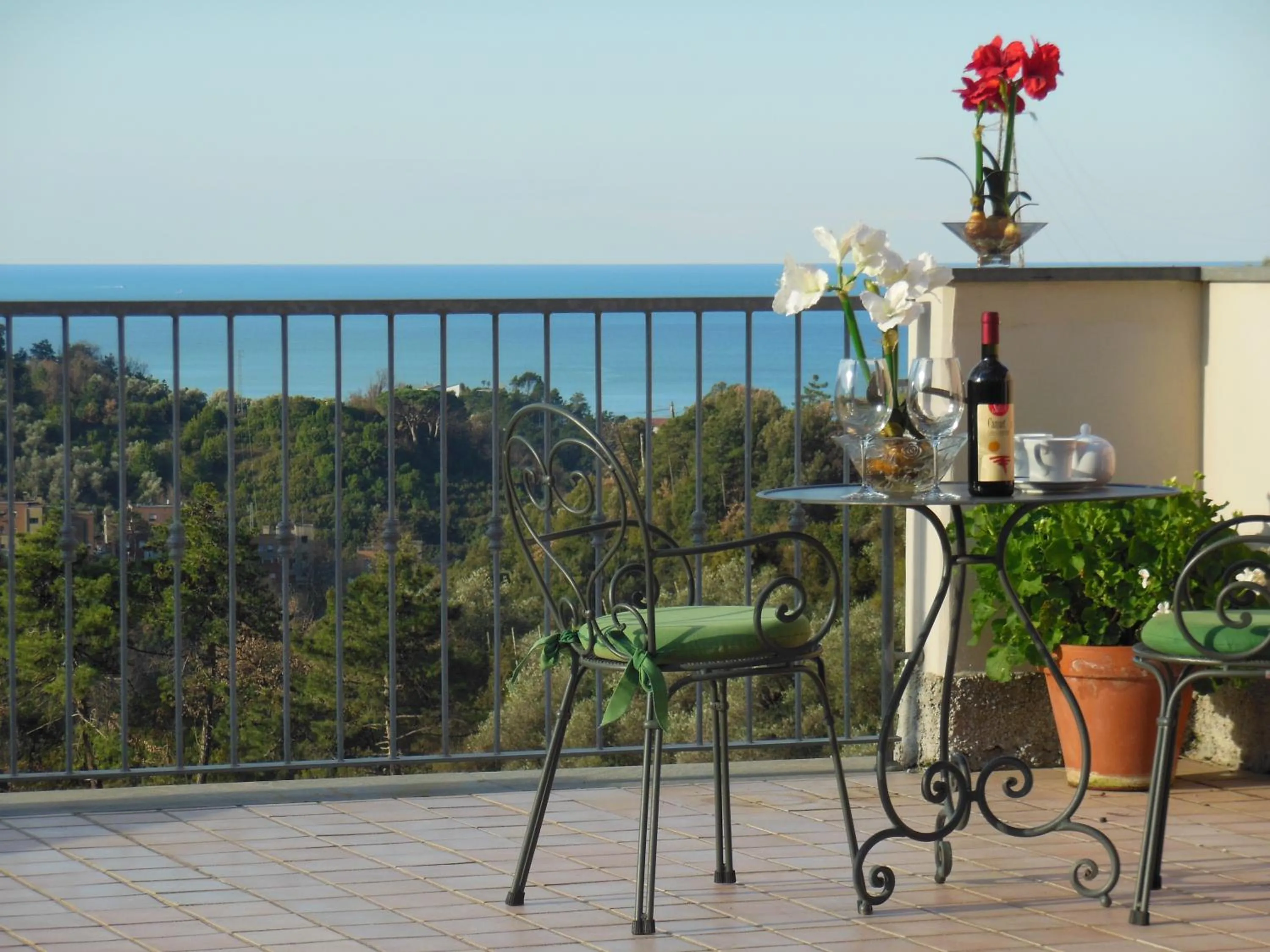 Patio in Hotel Al Terra Di Mare
