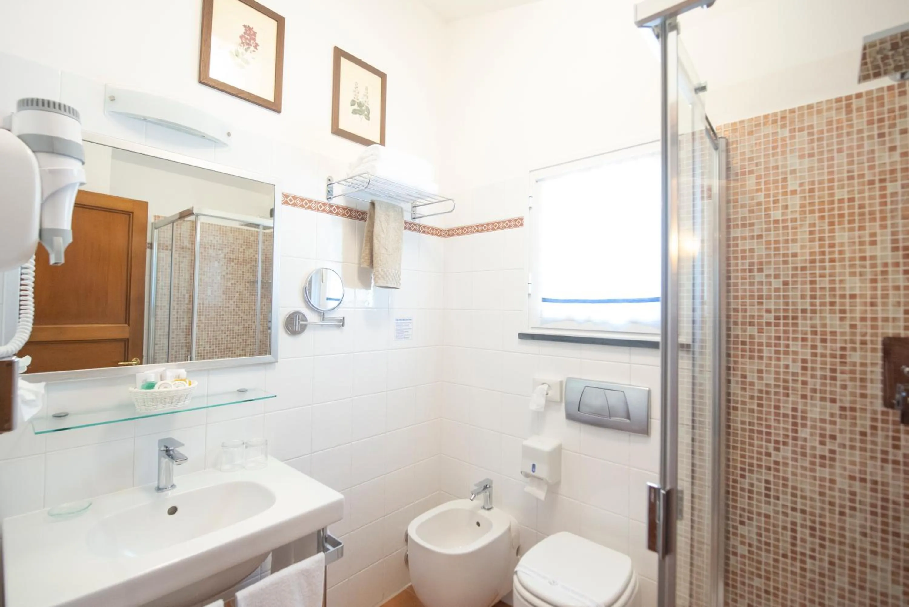 Bathroom in Hotel Al Terra Di Mare
