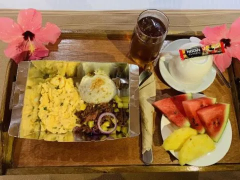 Breakfast in Palmera El Nido Inn