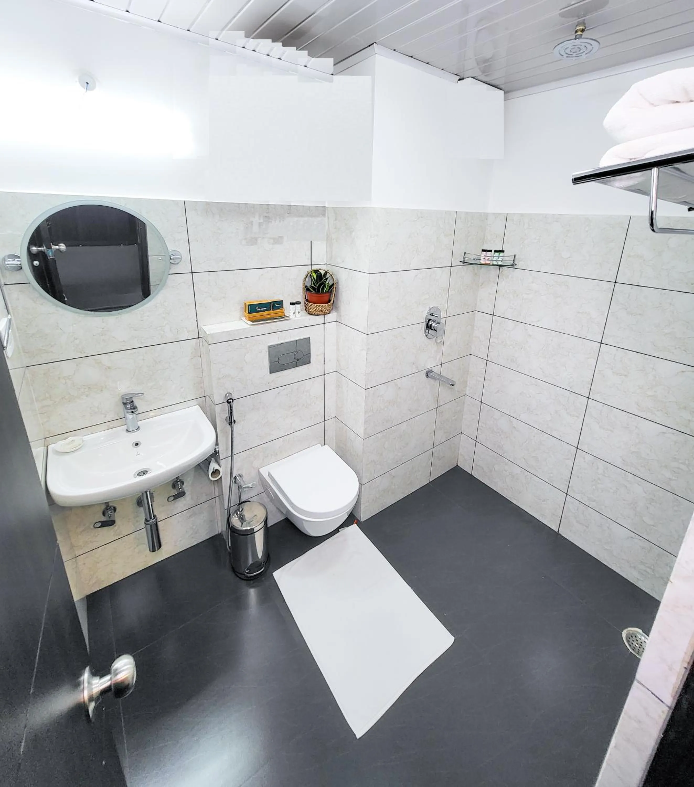 Bathroom in Cilantro Comfort