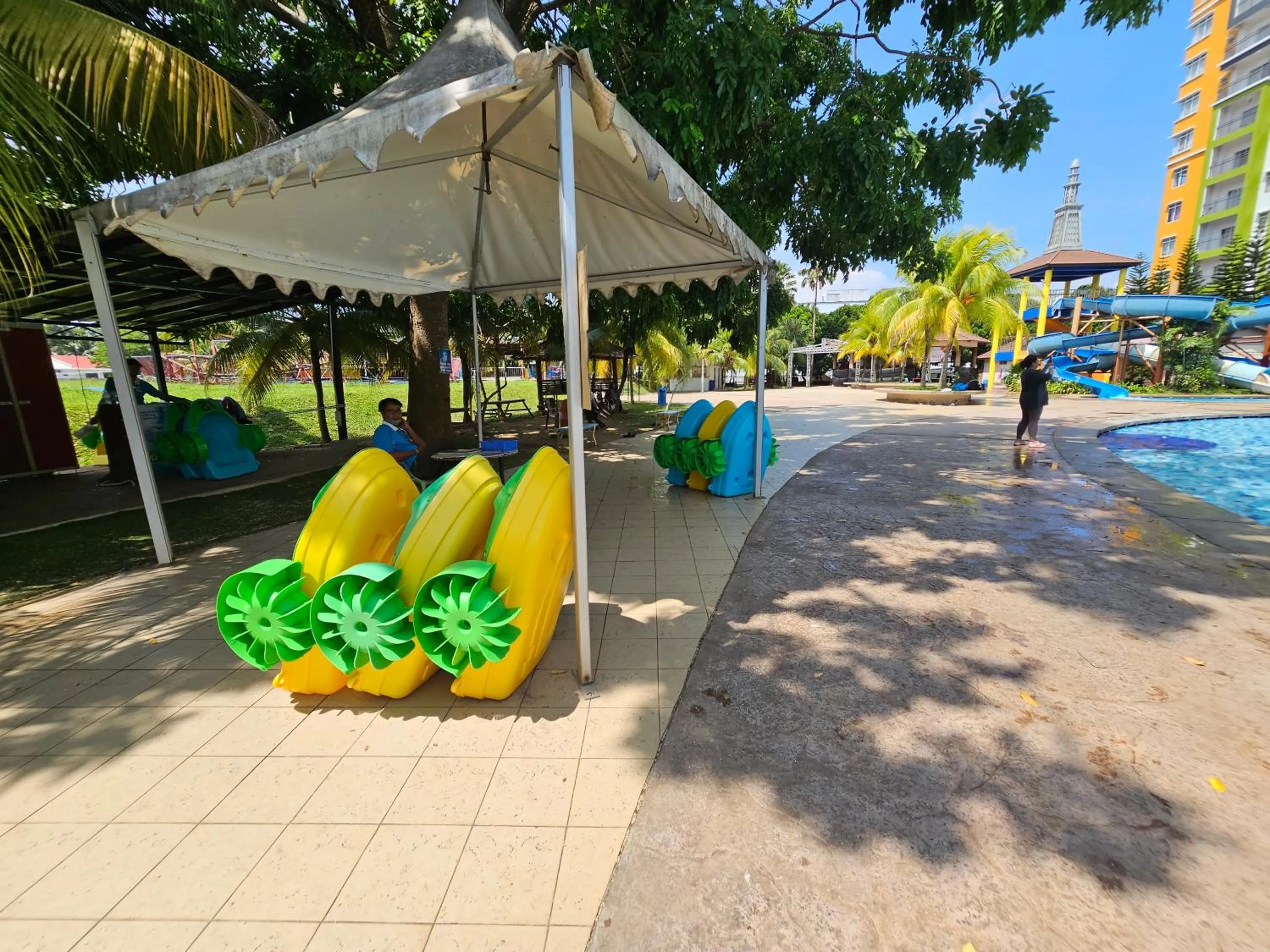 Day in BY LG Water Themepark Suites Melaka By GGM