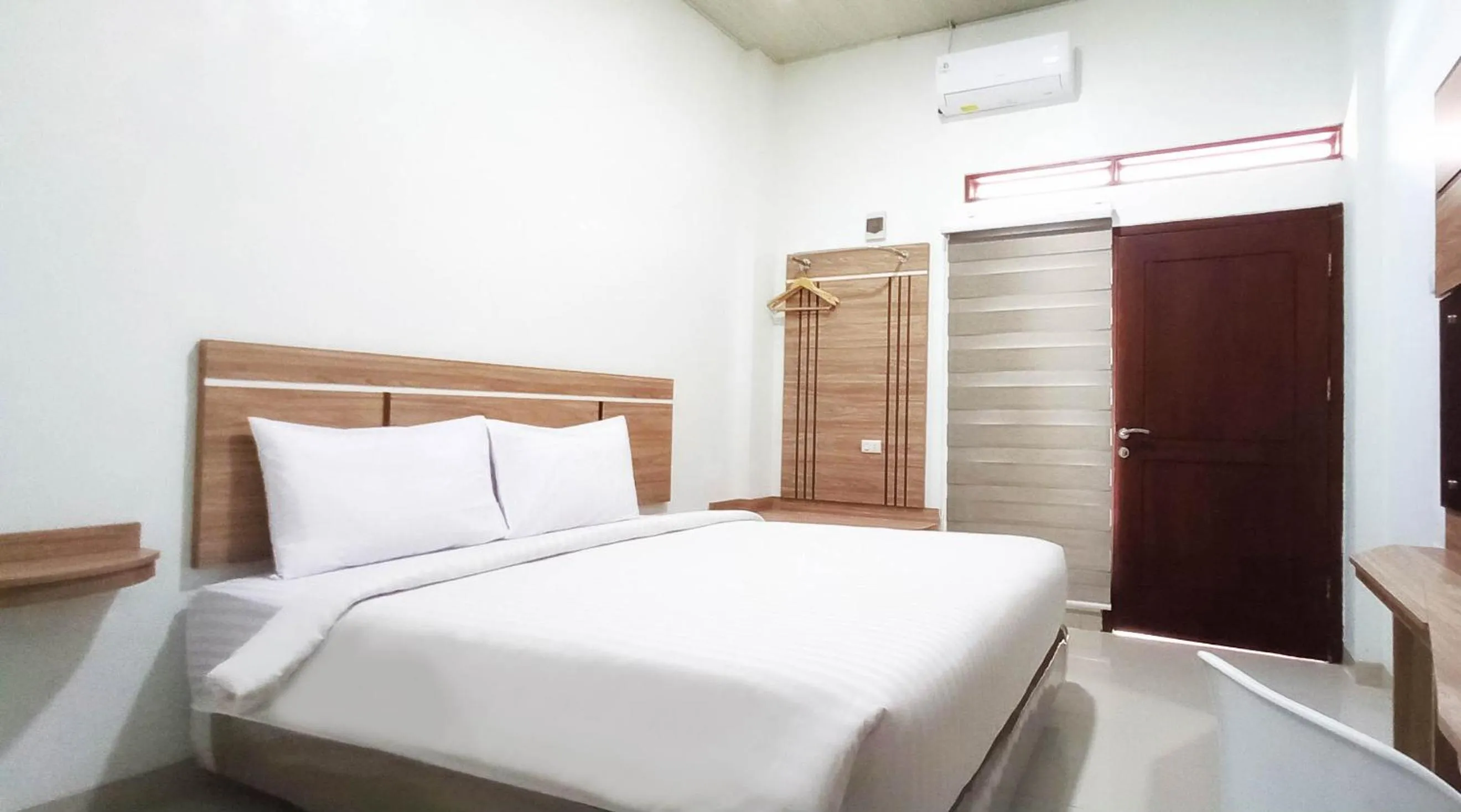 Bedroom, Bed in Hometown Residence