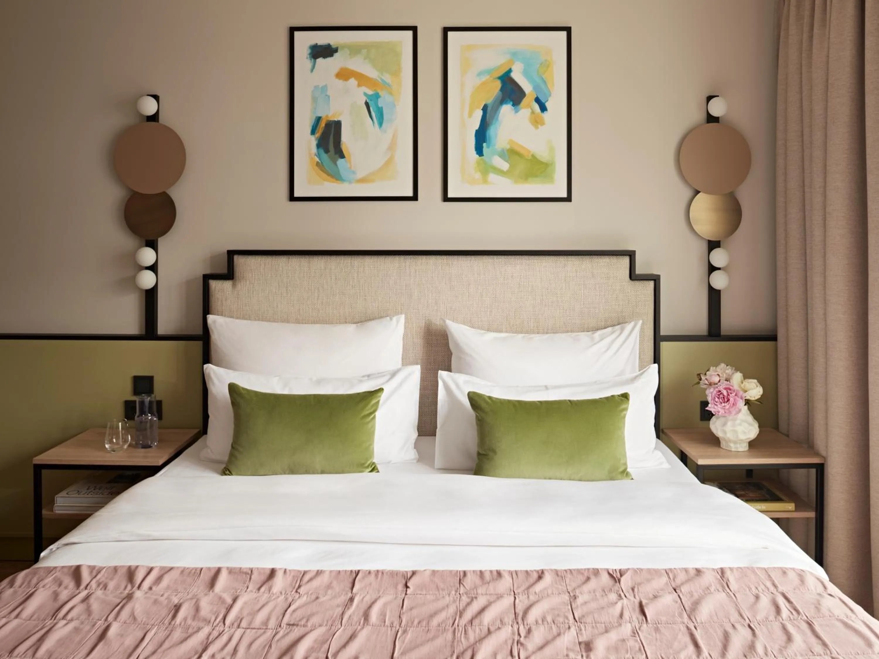 Bed in Numa Berlin Arc