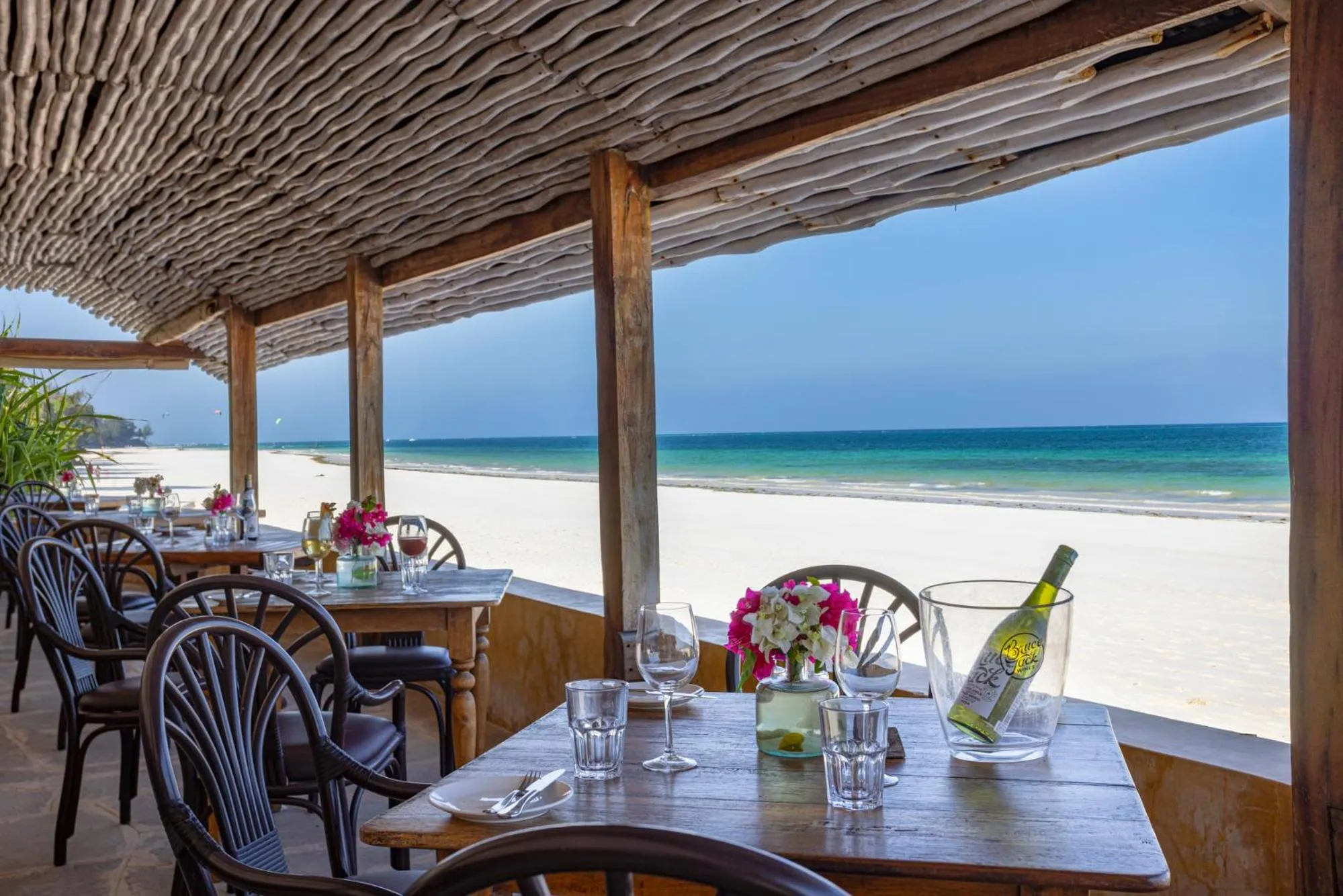 Restaurant/places to eat in Blue Marlin Beach Hotel