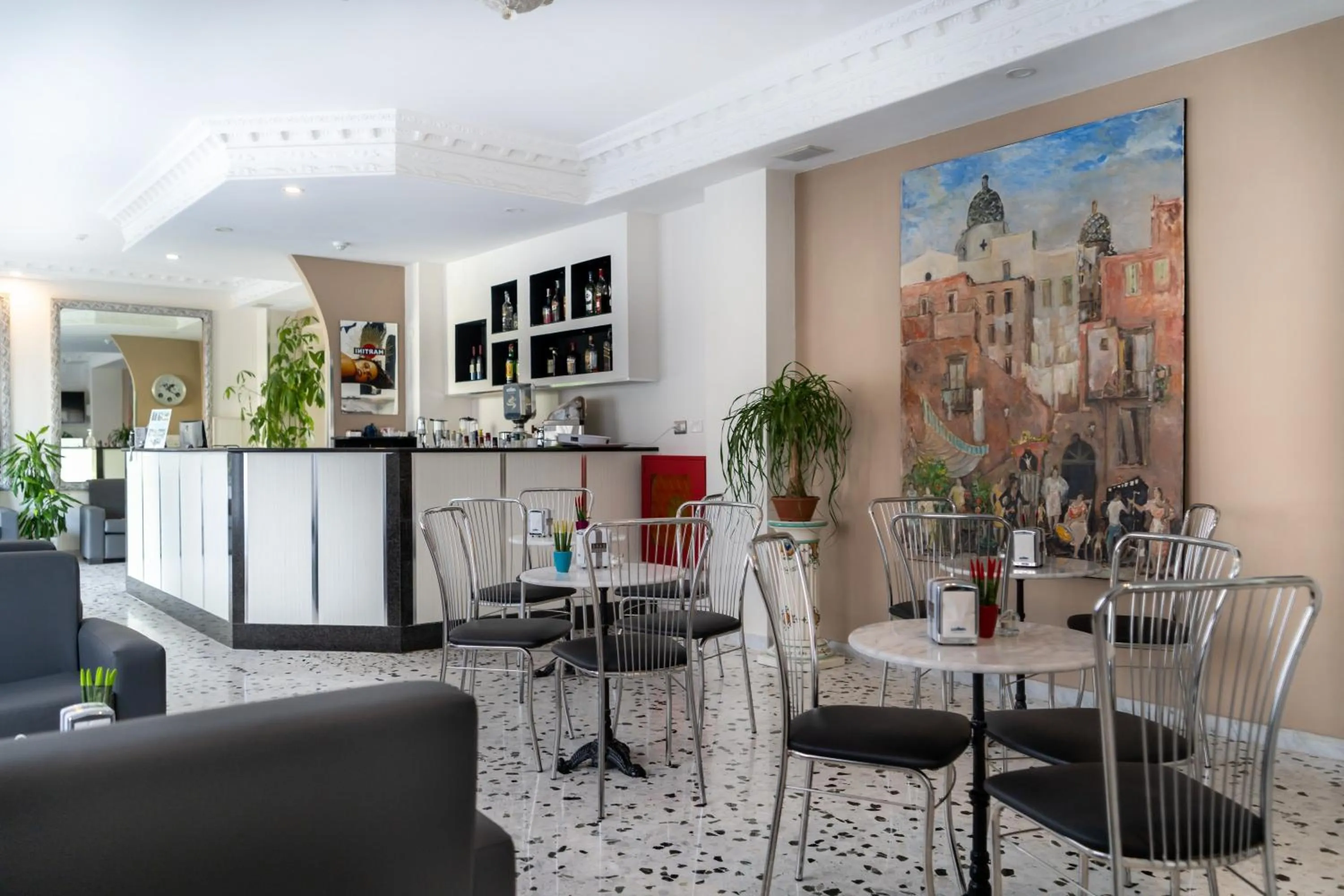 Restaurant/places to eat in Hotel La Pergola