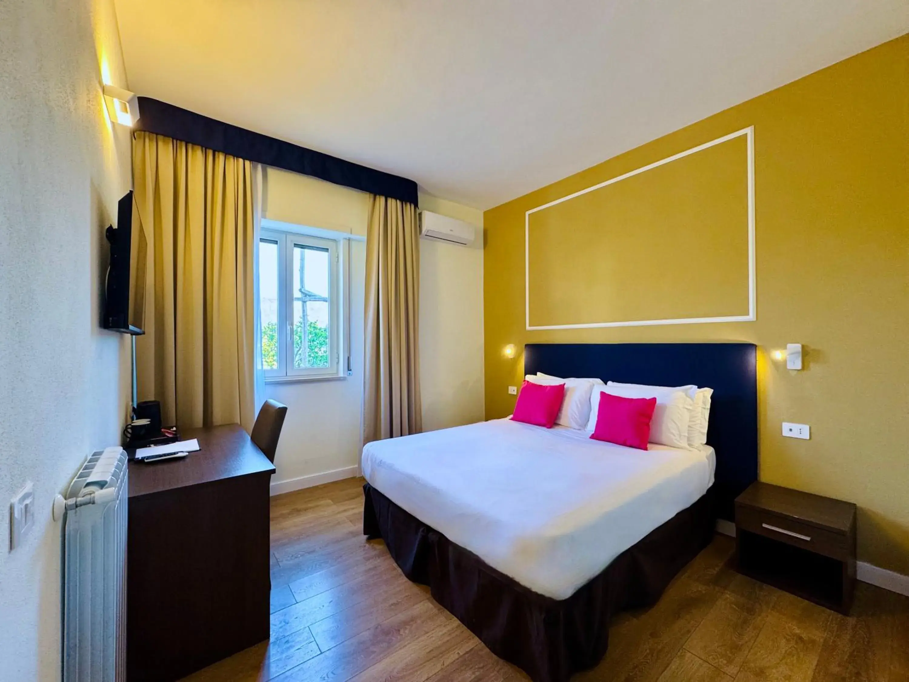Standard Double or Twin Room in Hotel La Pergola Standard Double or Twin Room in Hotel La Pergola