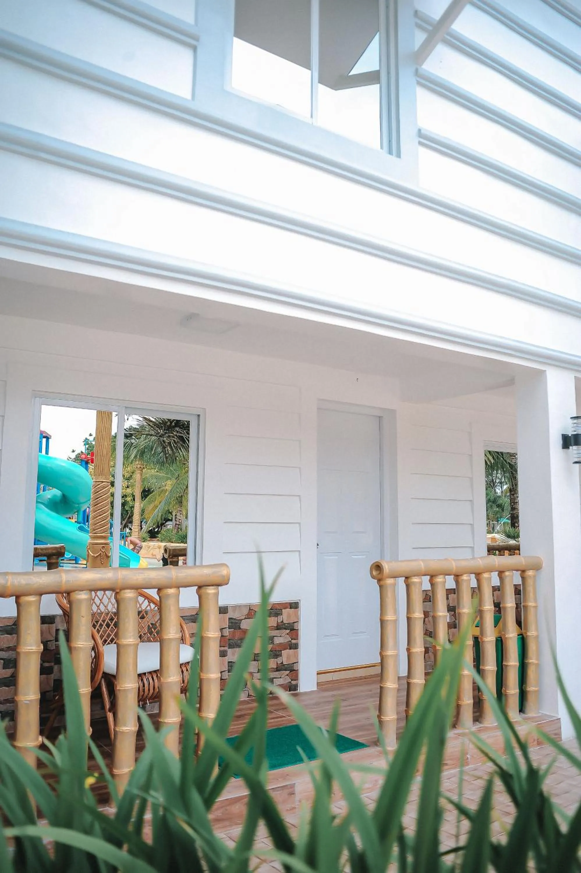 Villa Excellance Beach and Wave Pool Resort