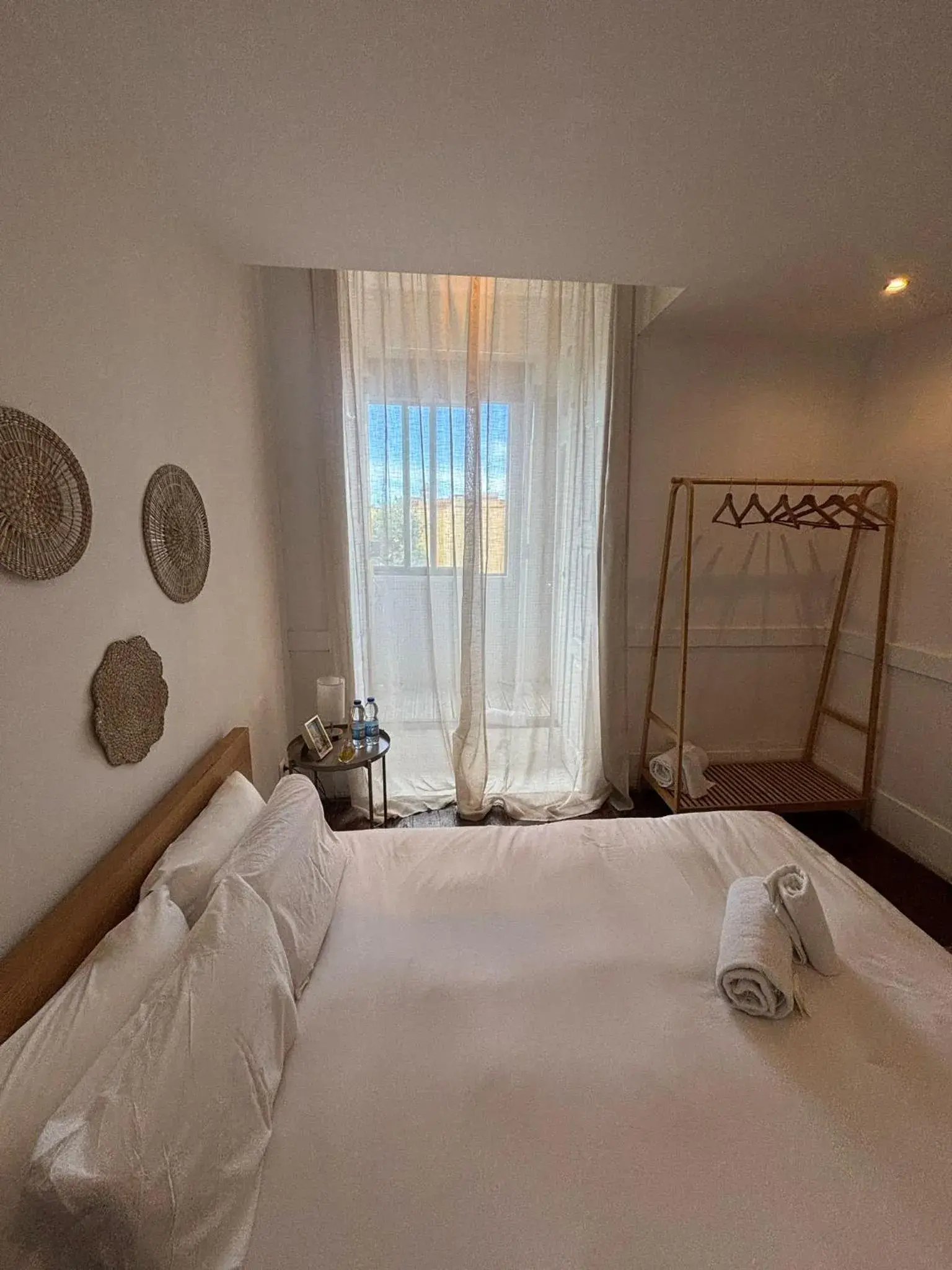 Double Room with Private Bathroom in Invictus Hostel Double Room with Private Bathroom in Invictus Hostel