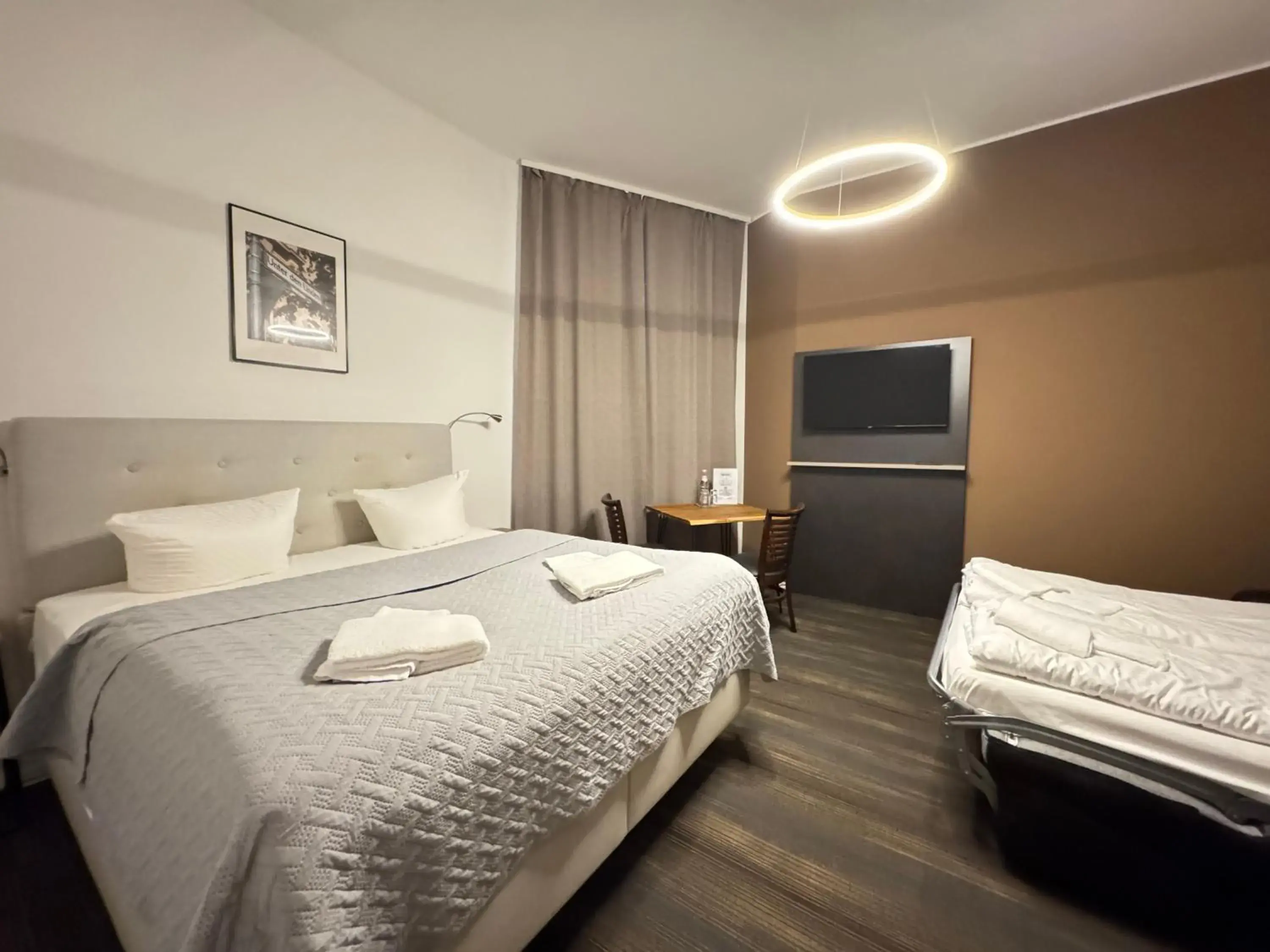 Family Double Room - single occupancy in Hotel Bregenz Family Double Room - single occupancy in Hotel Bregenz