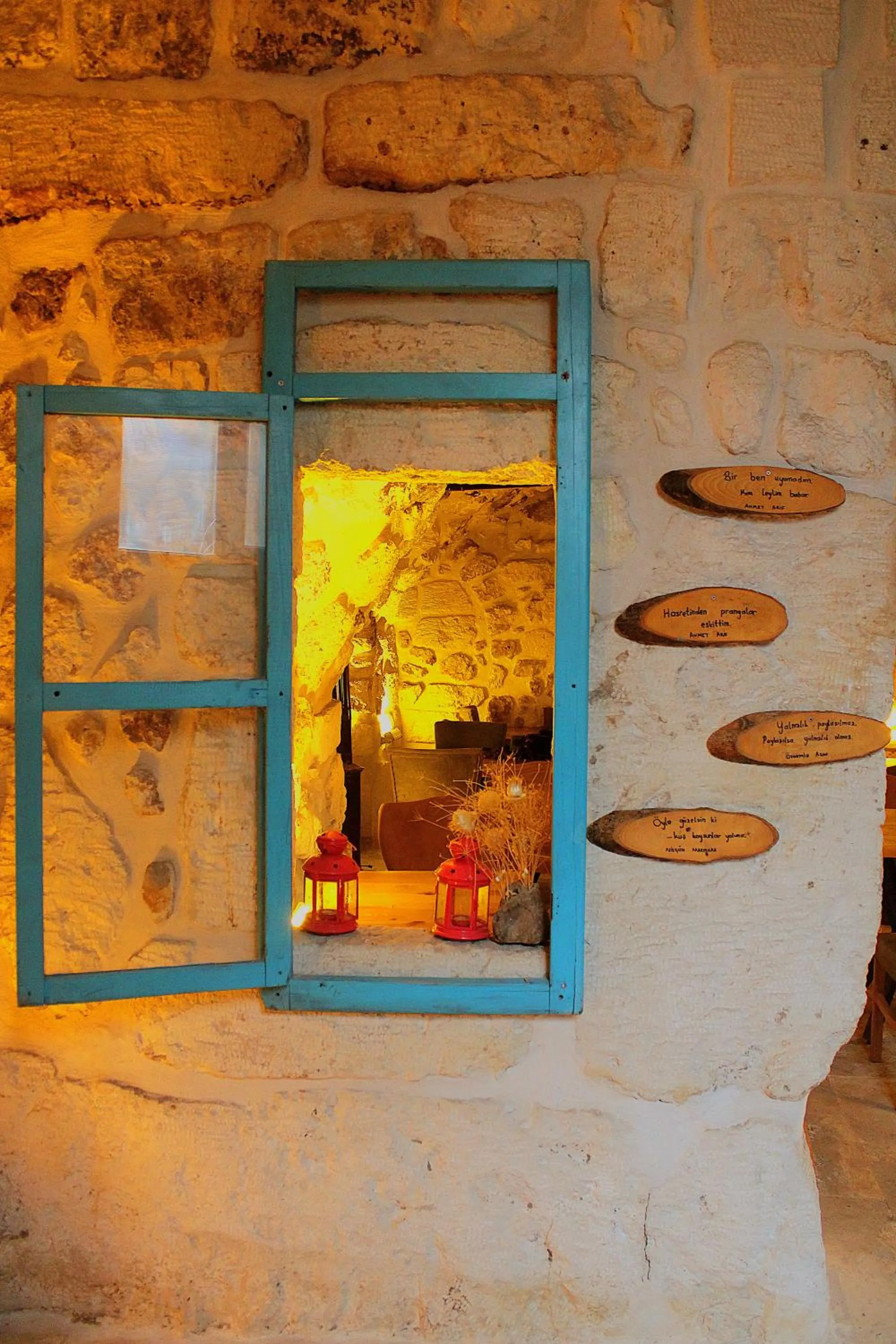 Decorative detail in Mons Masius Hotel Teras