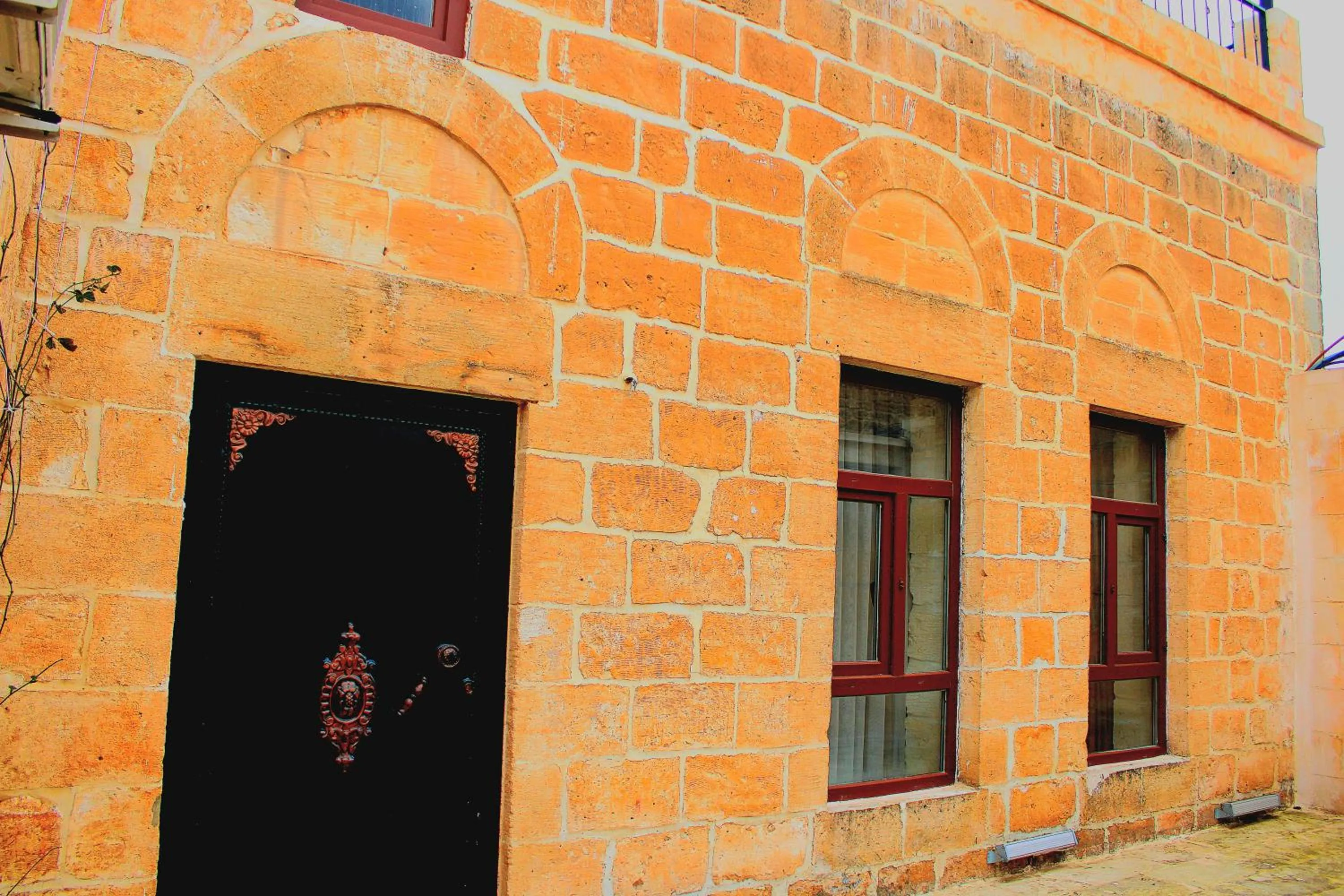 Day in Mons Masius Hotel Teras