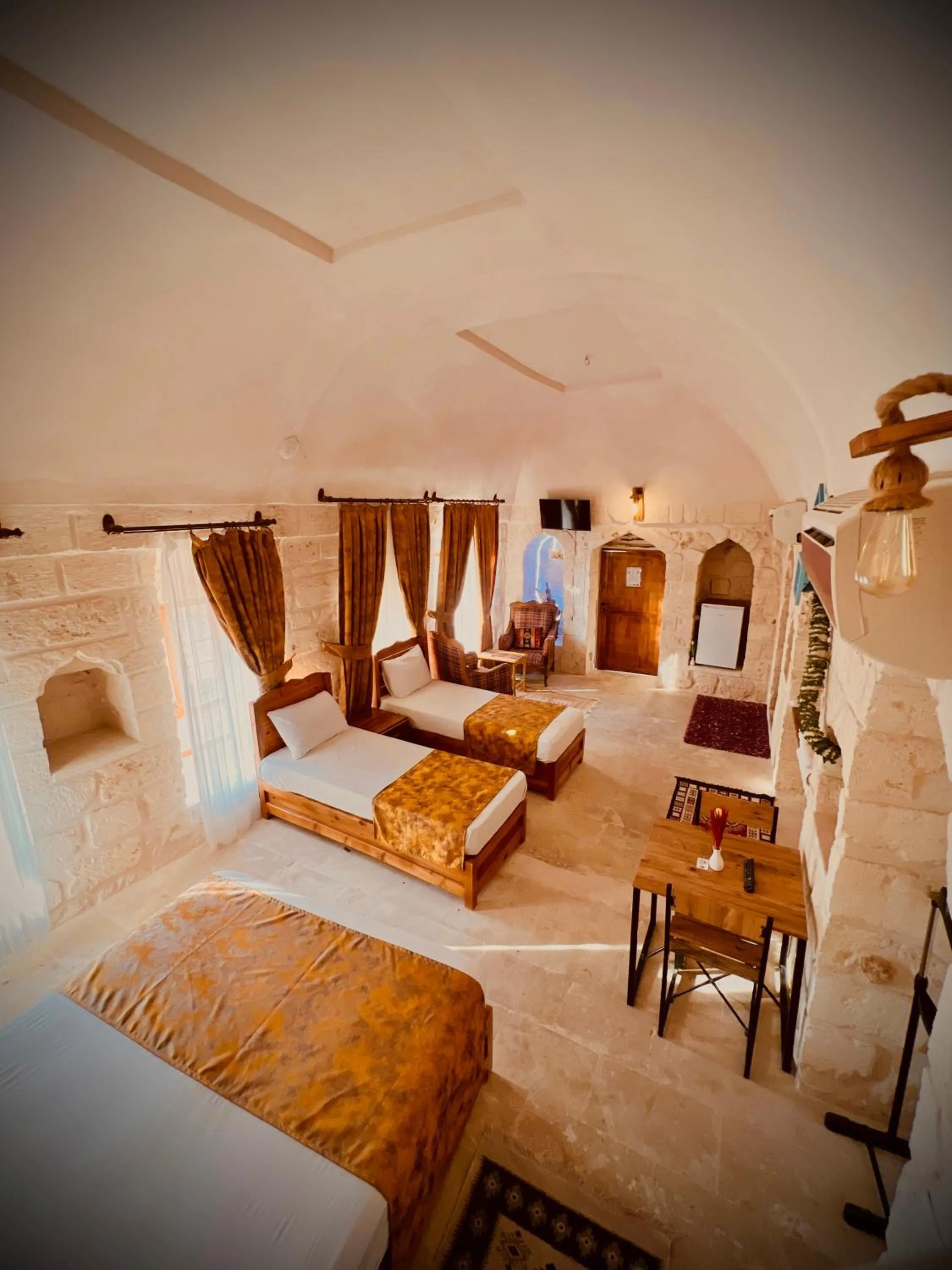 Photo of the whole room, Bed in Mons Masius Hotel Teras