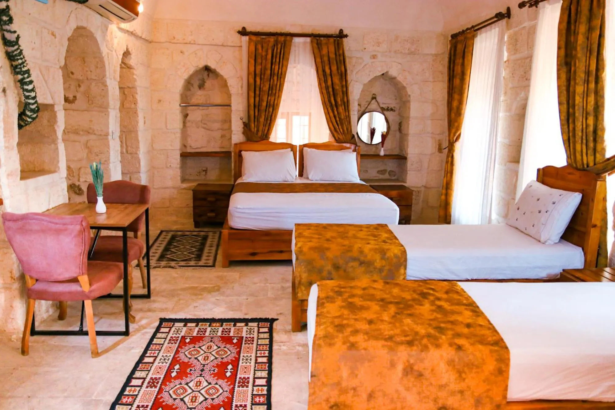 Bedroom, Bed in Mons Masius Hotel Teras