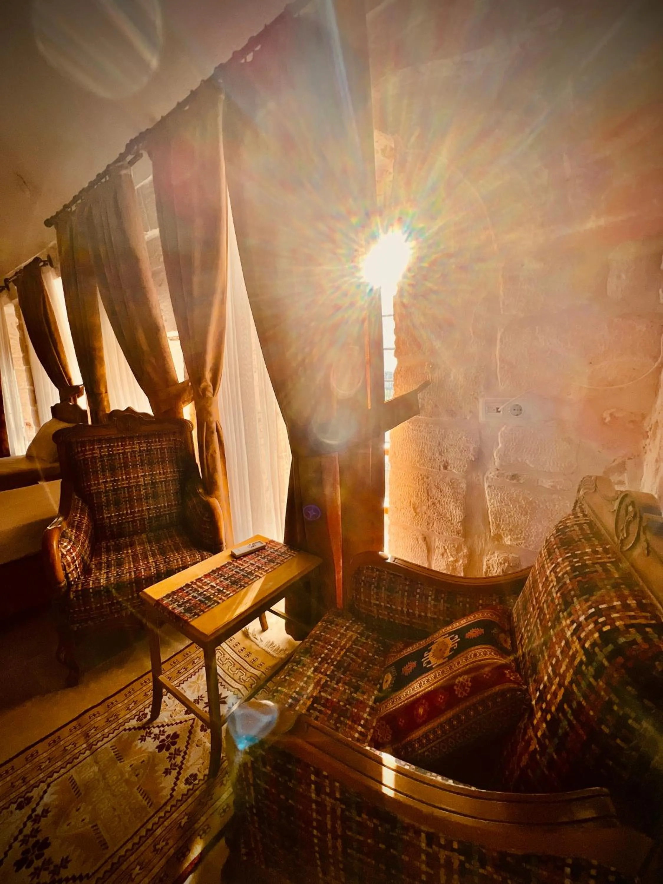 Seating area in Mons Masius Hotel Teras