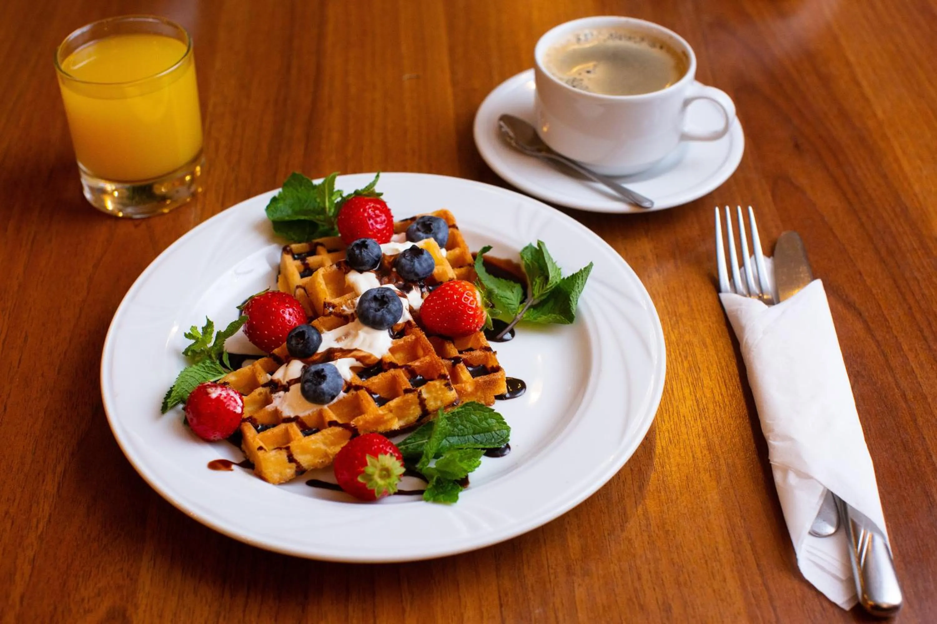 Food and drinks in David Boutique ApartHotel